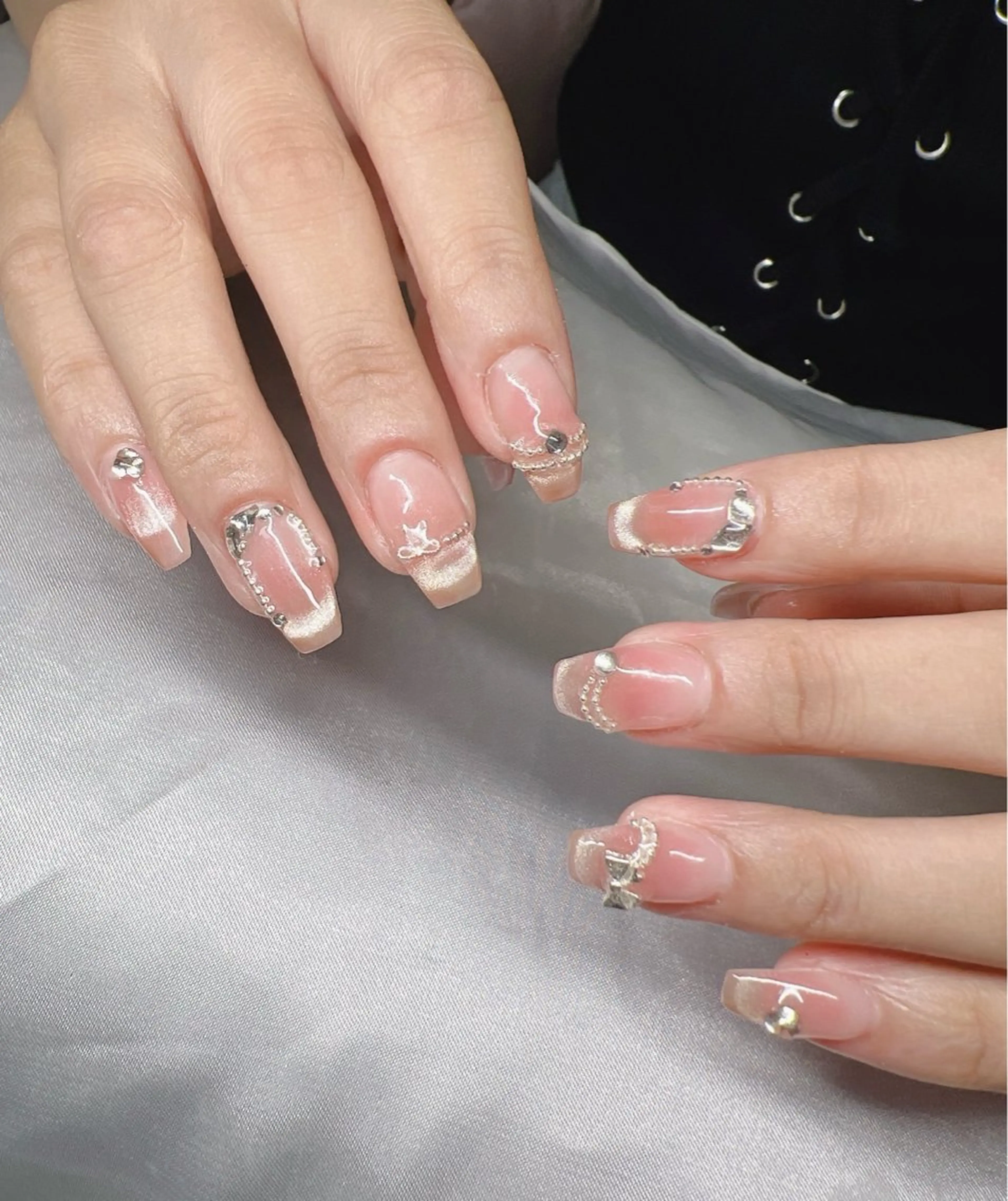 ネイル ハンドネイル Lee Nailsのネイルデザイン