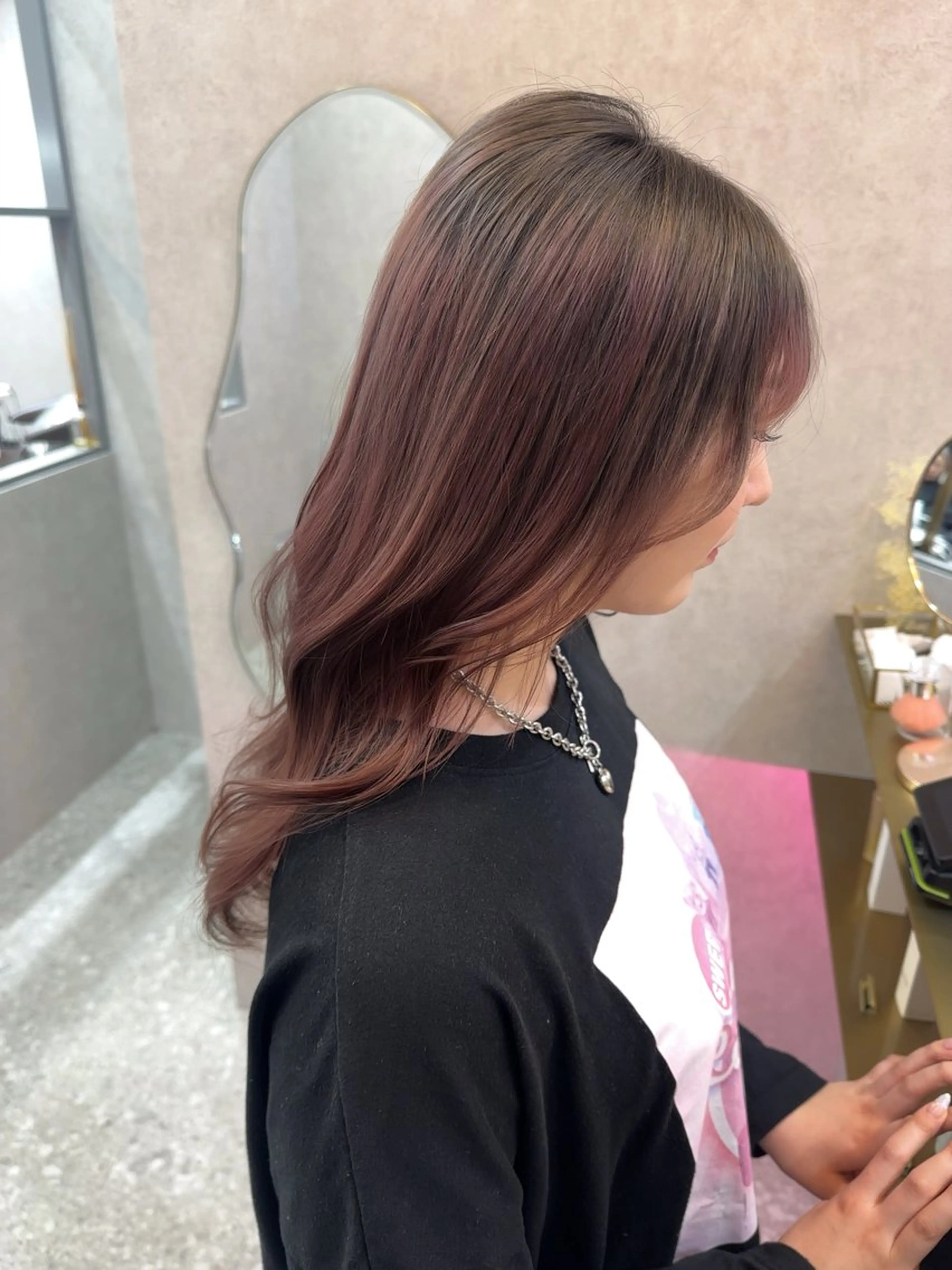 セミロング カラー ヘアアレンジ ヘアカラー トリートメント yuuto🌈 艶髪ダブルカラーのヘアスタイル