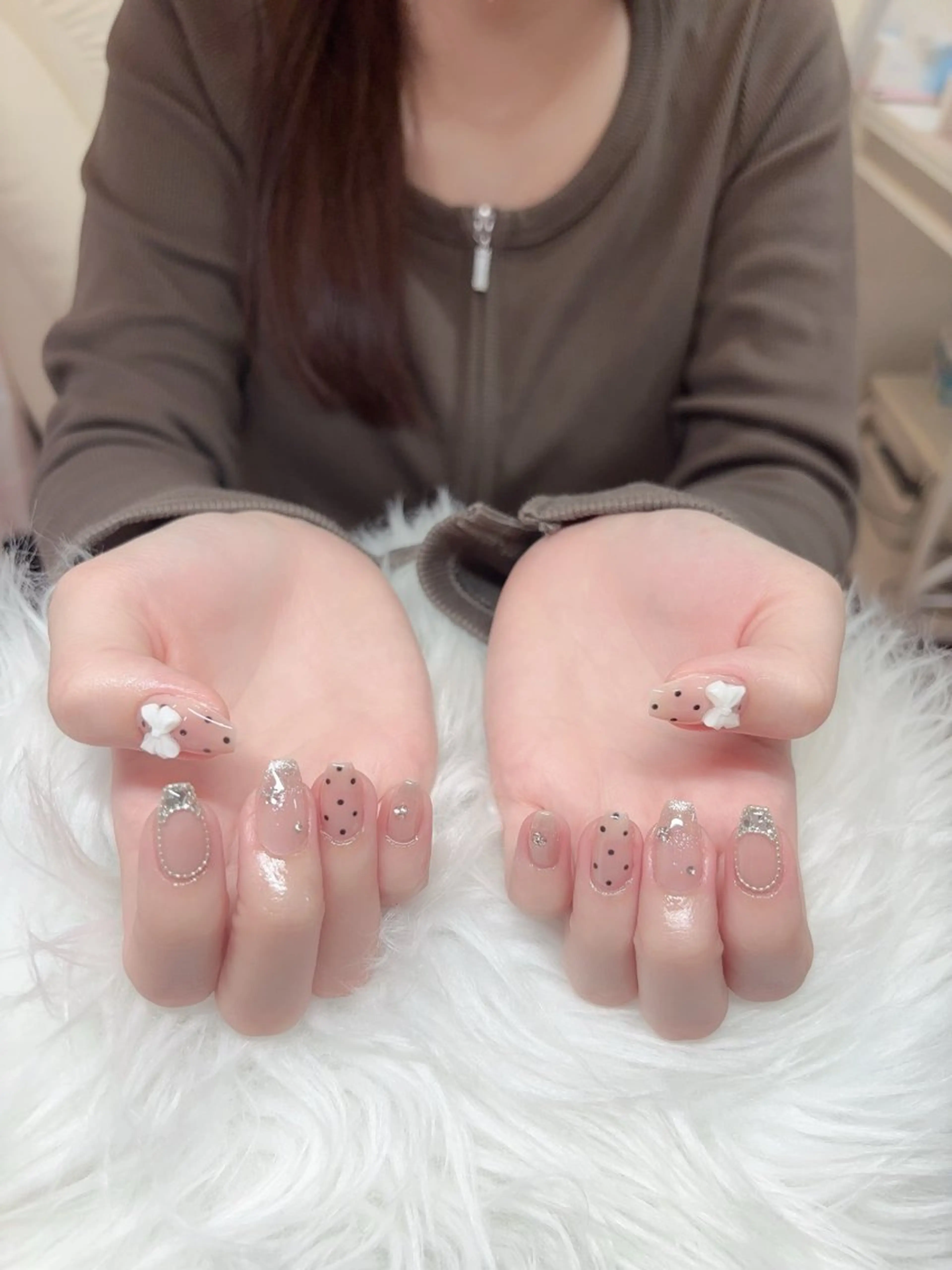 ネイル ブラウン フットネイル フレンチネイル ハロウィン マグネットネイル ハンドネイル ハンドケア yurinail所属・yuri nail 高田馬場のネイルデザイン
