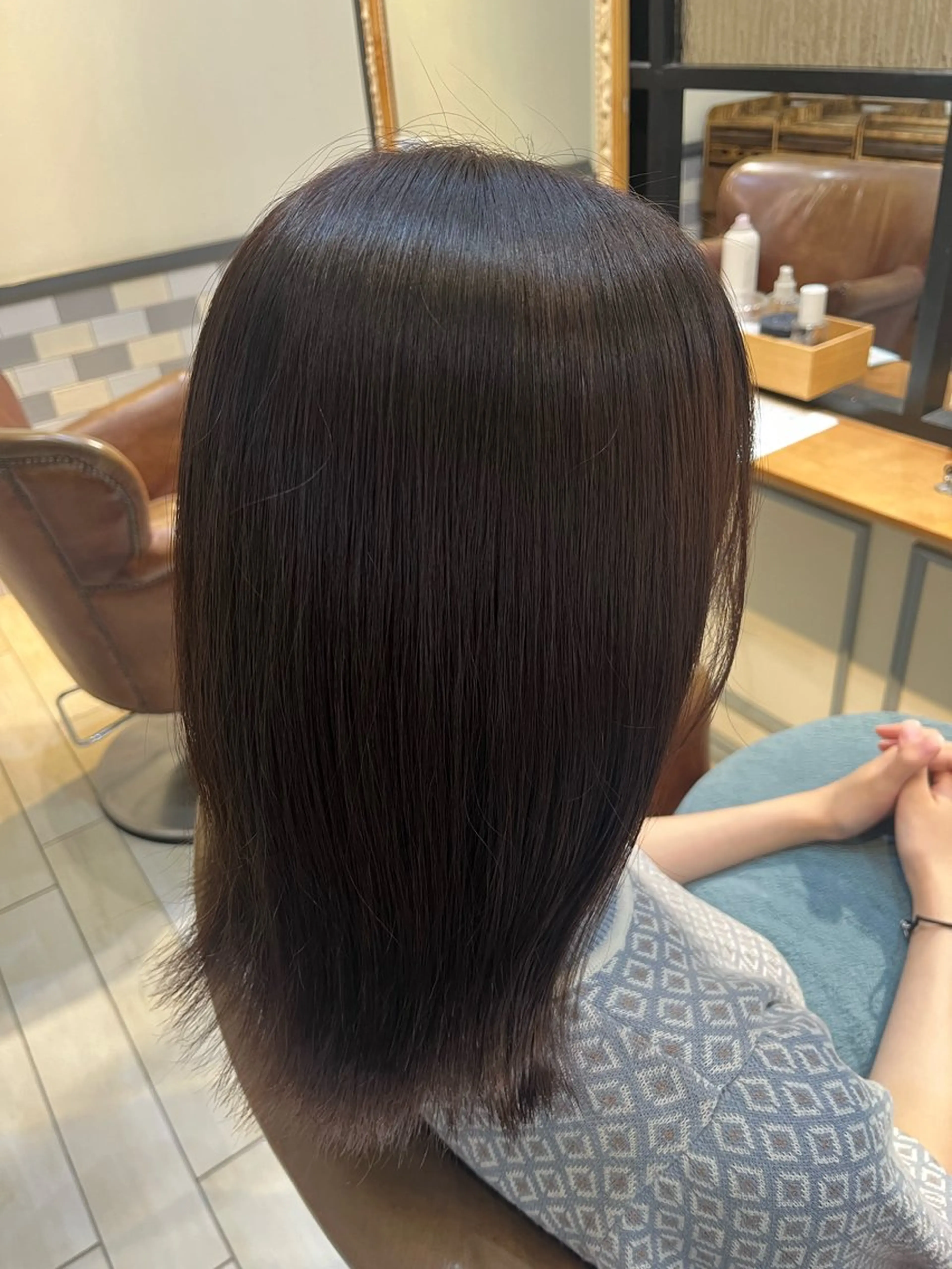 ミディアム ヘアカラー トリートメント 古屋 澪　艶髪カラー✨のヘアスタイル