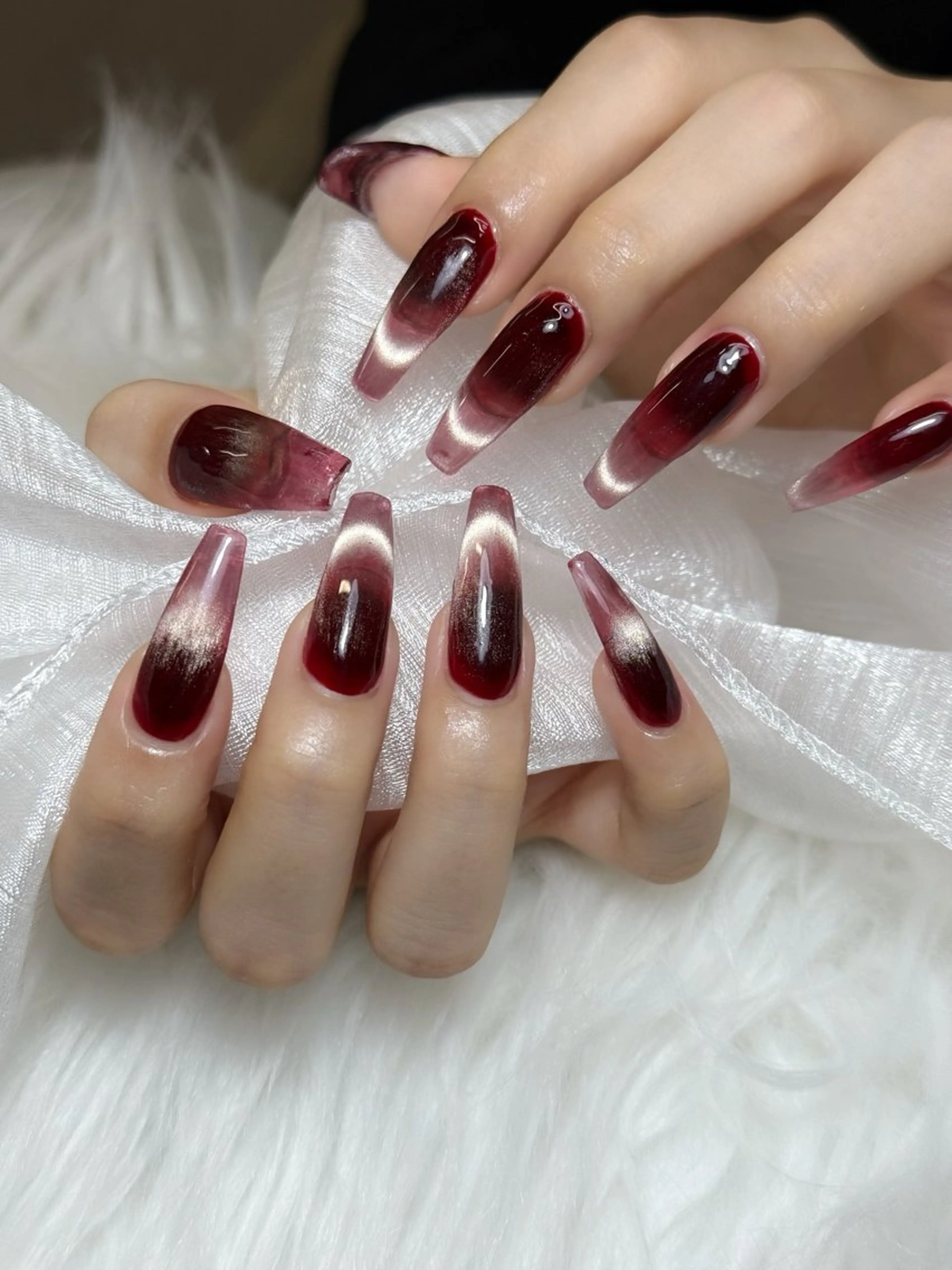 ネイル オーロラネイル チークネイル フットネイル フレンチネイル 韓国ネイル Lumi Nailのネイルデザイン