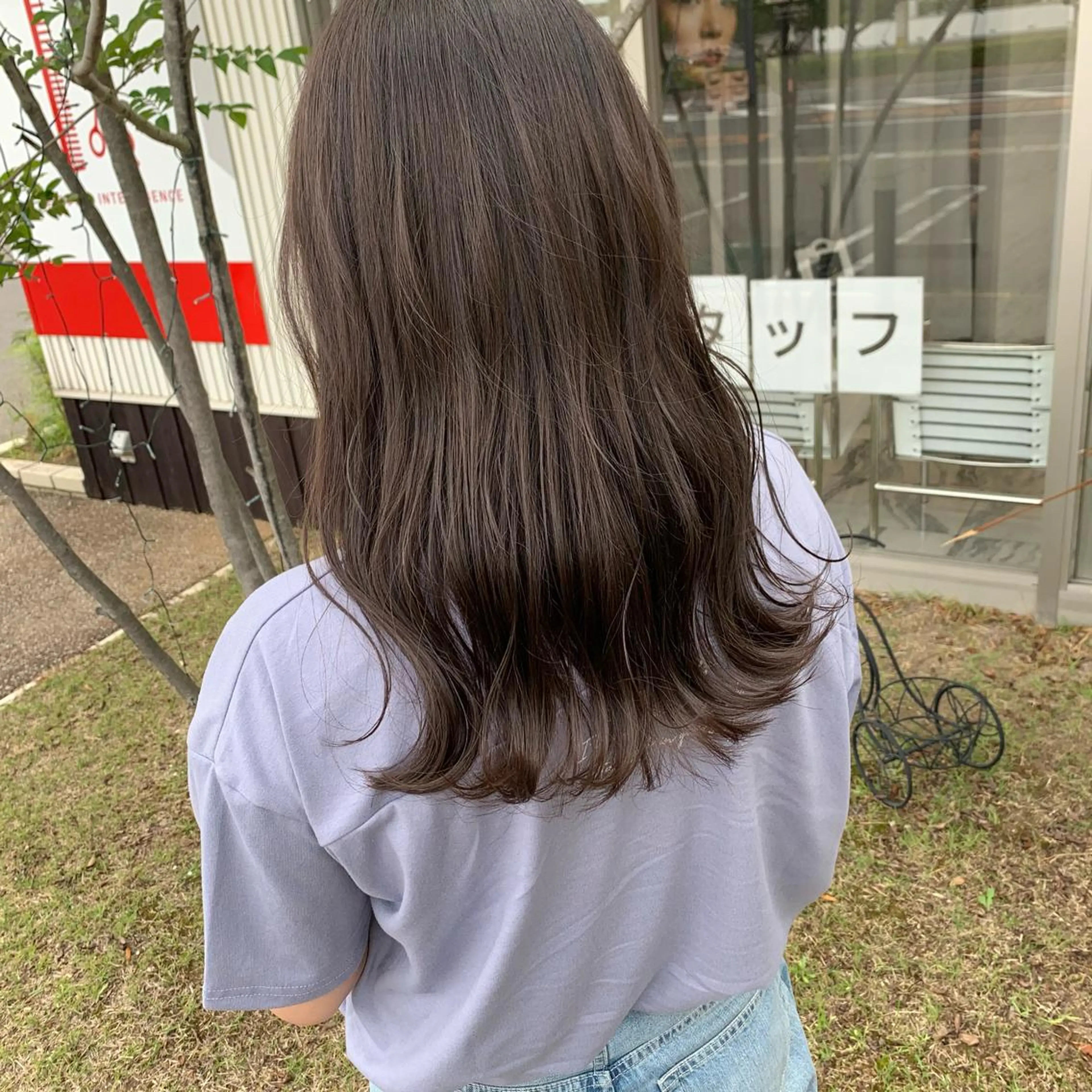 ロング カラー 畠山 華奈のヘアスタイル