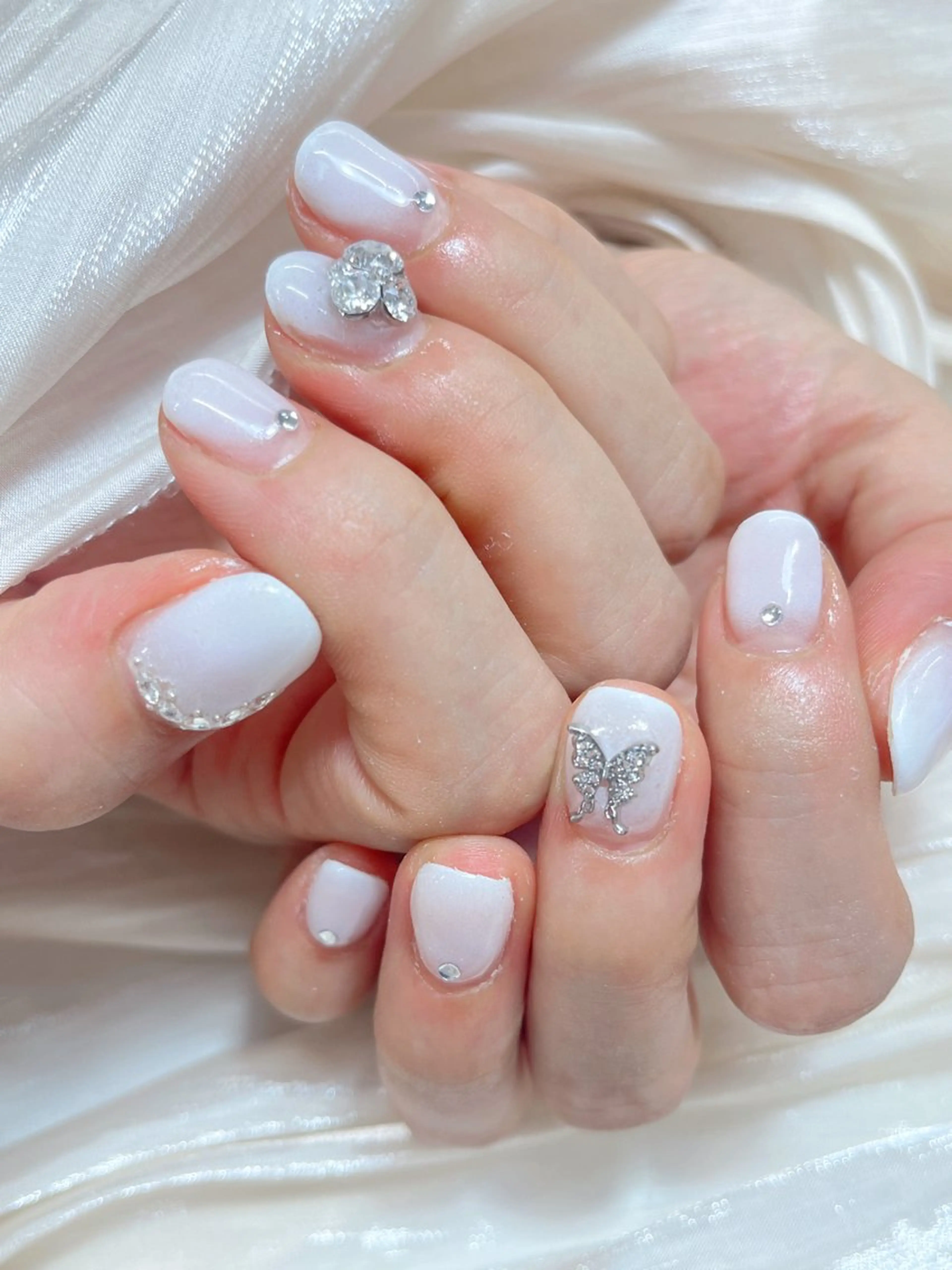 ネイル ガーリー 韓国ネイル ワンカラーネイル シンプルネイル ワンホンネイル ハンドネイル candy nail 韓国風ワンホンネイルのネイルデザイン