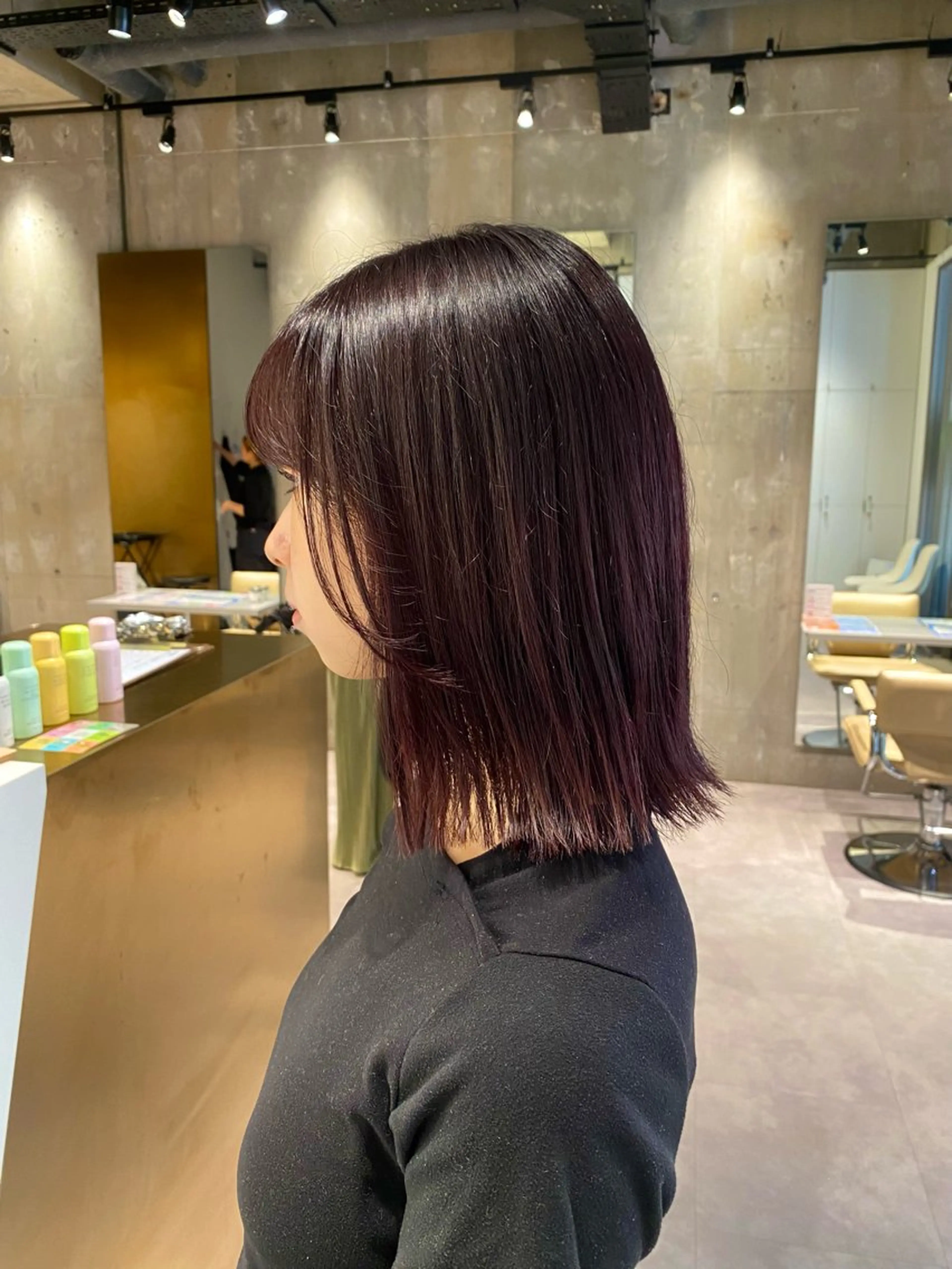 ミディアム ヘアカラー mina🌿無料ショ ートカット募集中🚨のヘアスタイル