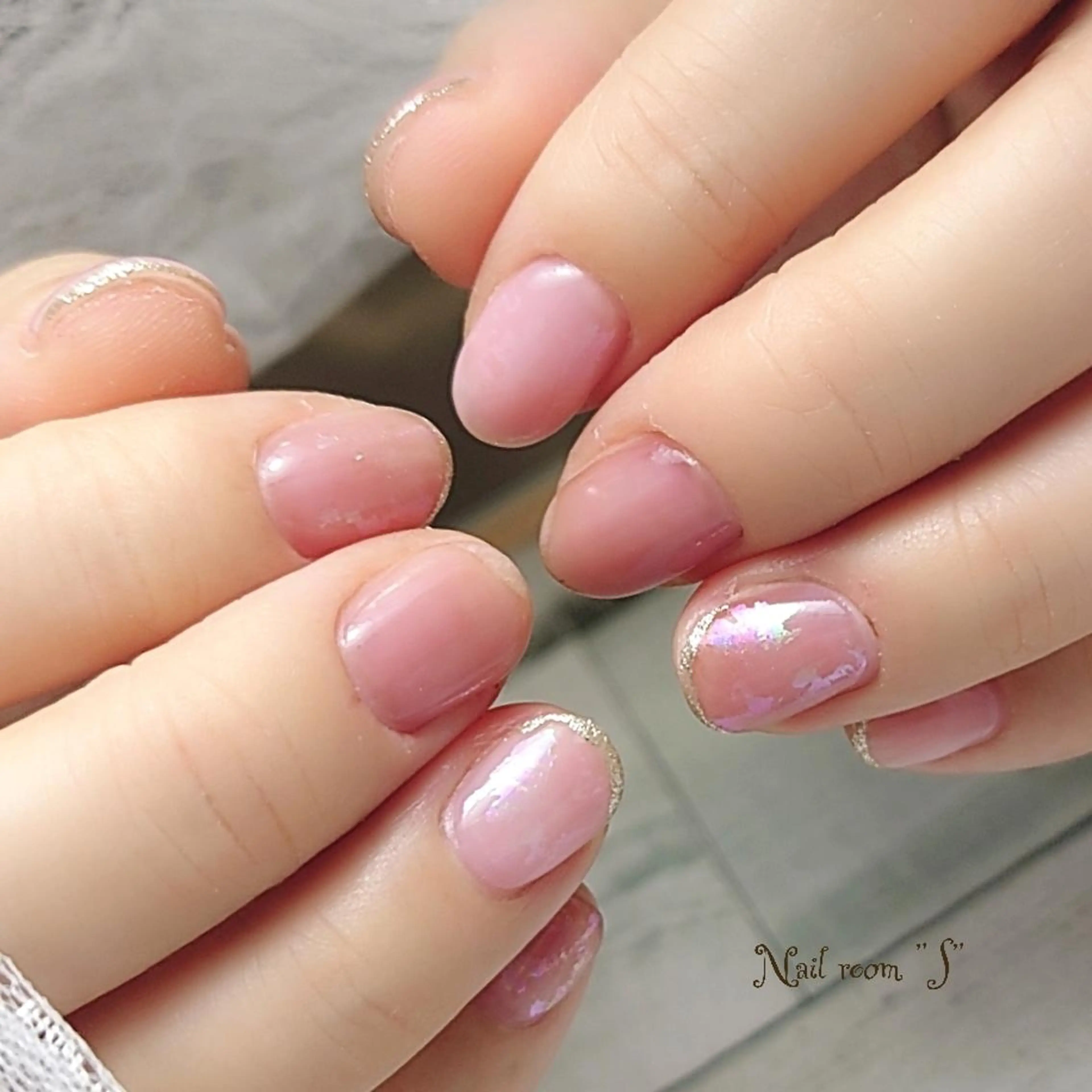 ネイル オーロラネイル Nail room  "S"  SAKAIのネイルデザイン