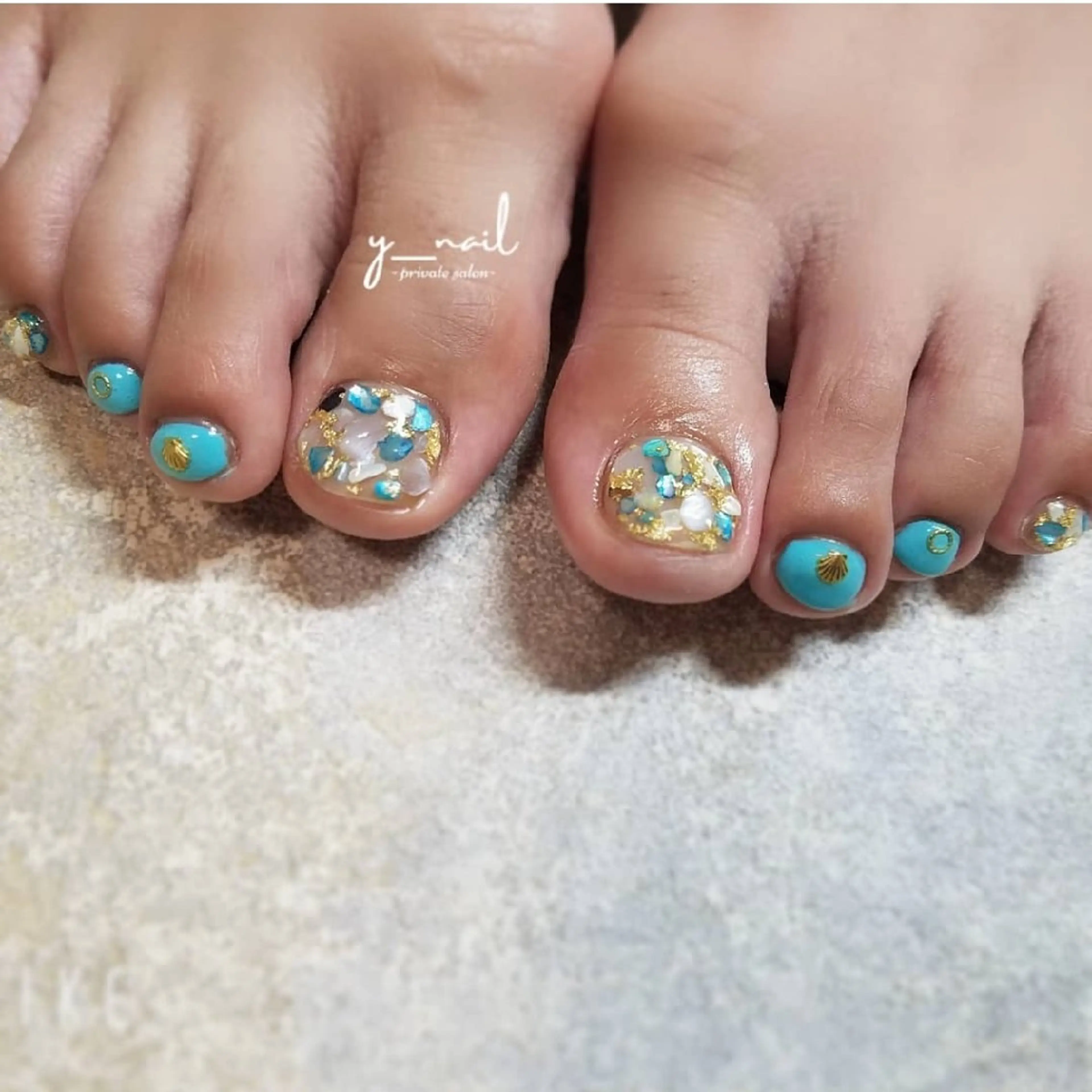 ネイル y ___nailのネイルデザイン