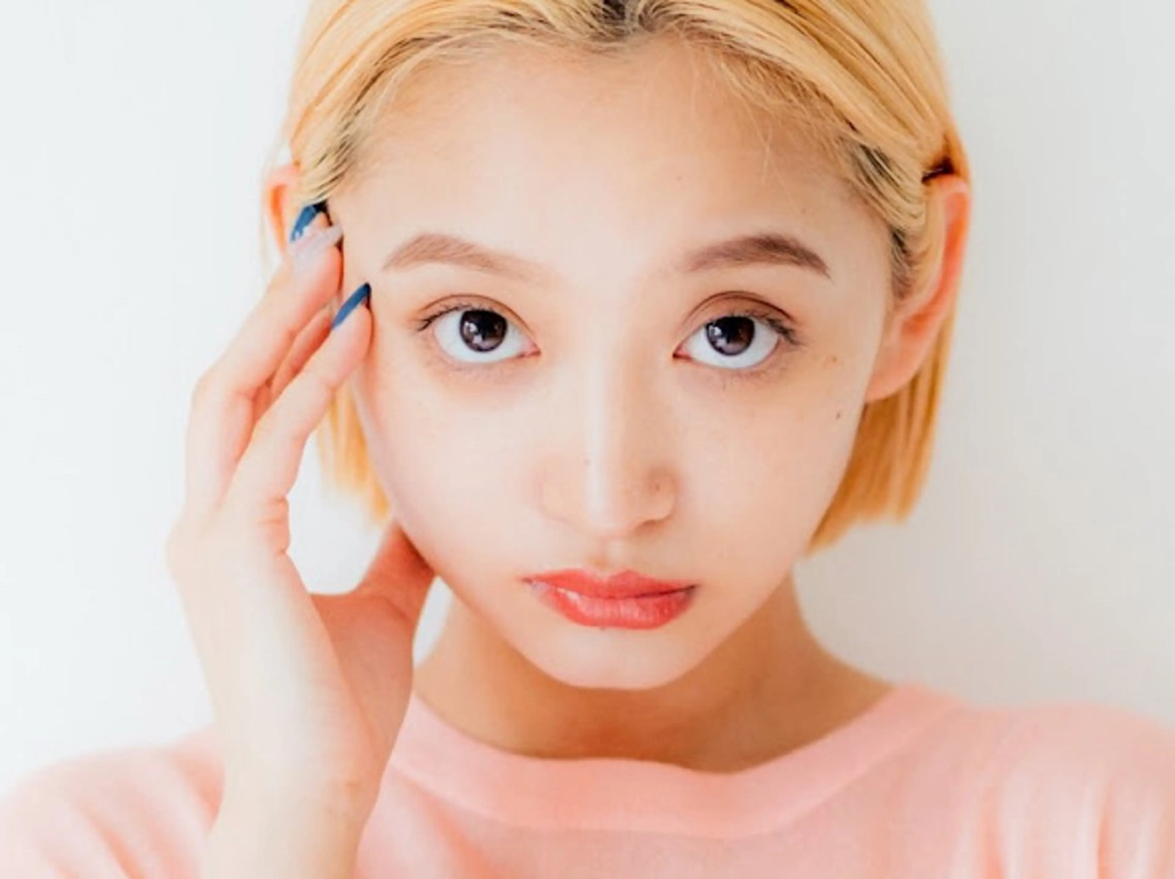 《ナチュラル眉🌱》美眉アイブロウWAX+間引き (メイク込)の写真