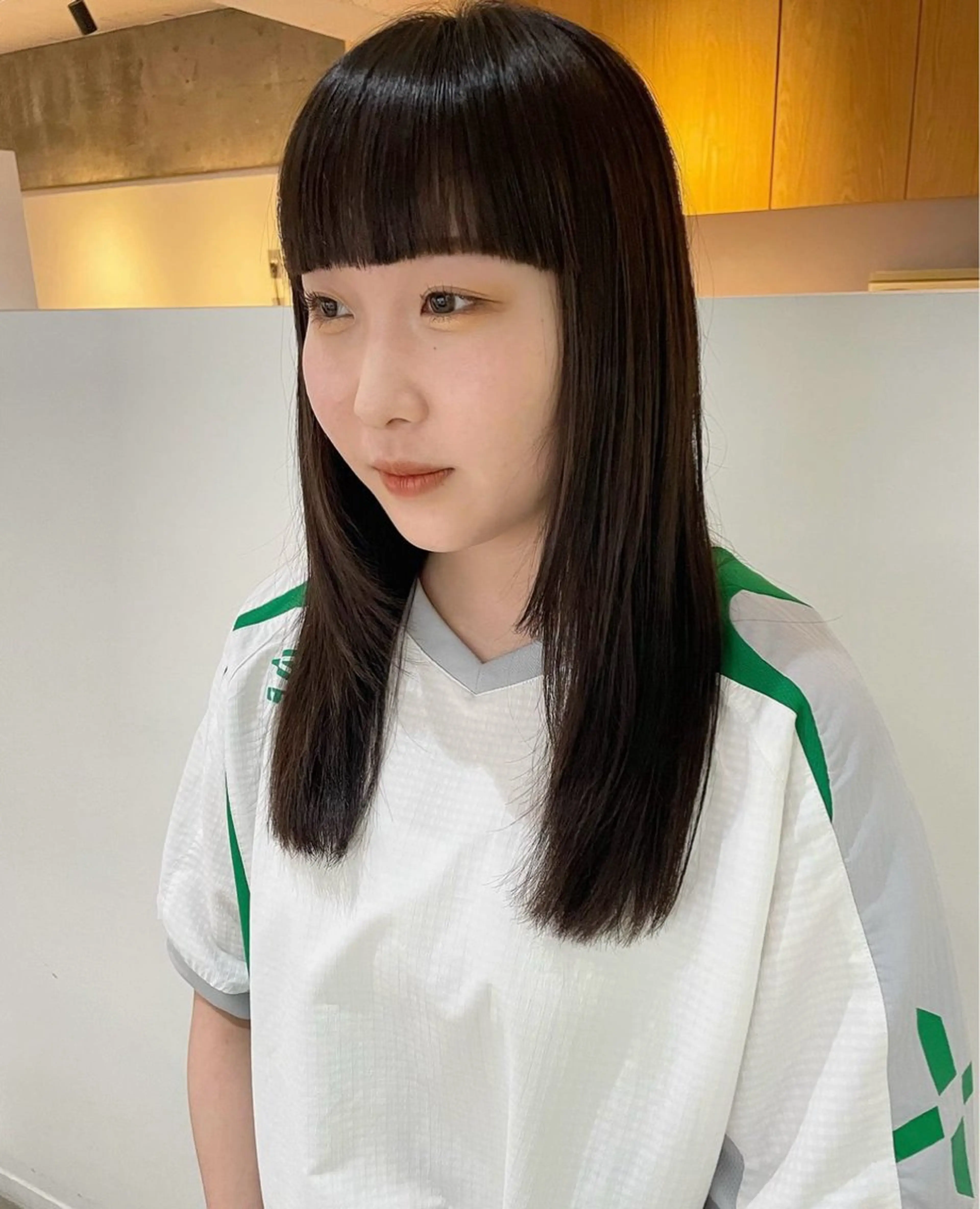 【✨汗でうねる癖を艶髪に✨】似合わせカット+縮毛矯正の写真