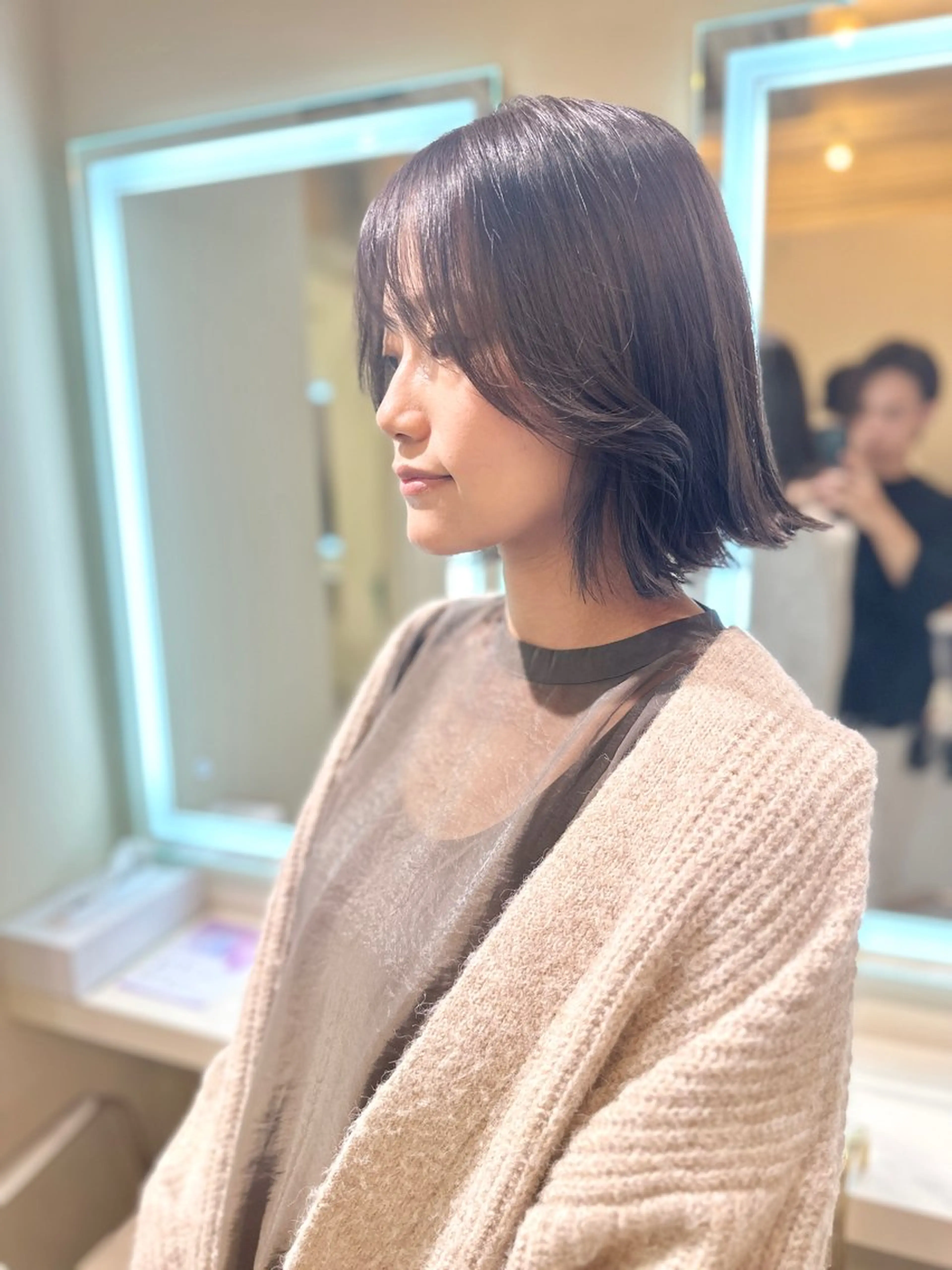 セミロング カラー アディクシーカラー バレイヤージュ ブリーチ デザインカラー ダブルカラー カット ヘアカラー トリートメント レイヤーカット nude ヘア大和のヘアスタイル