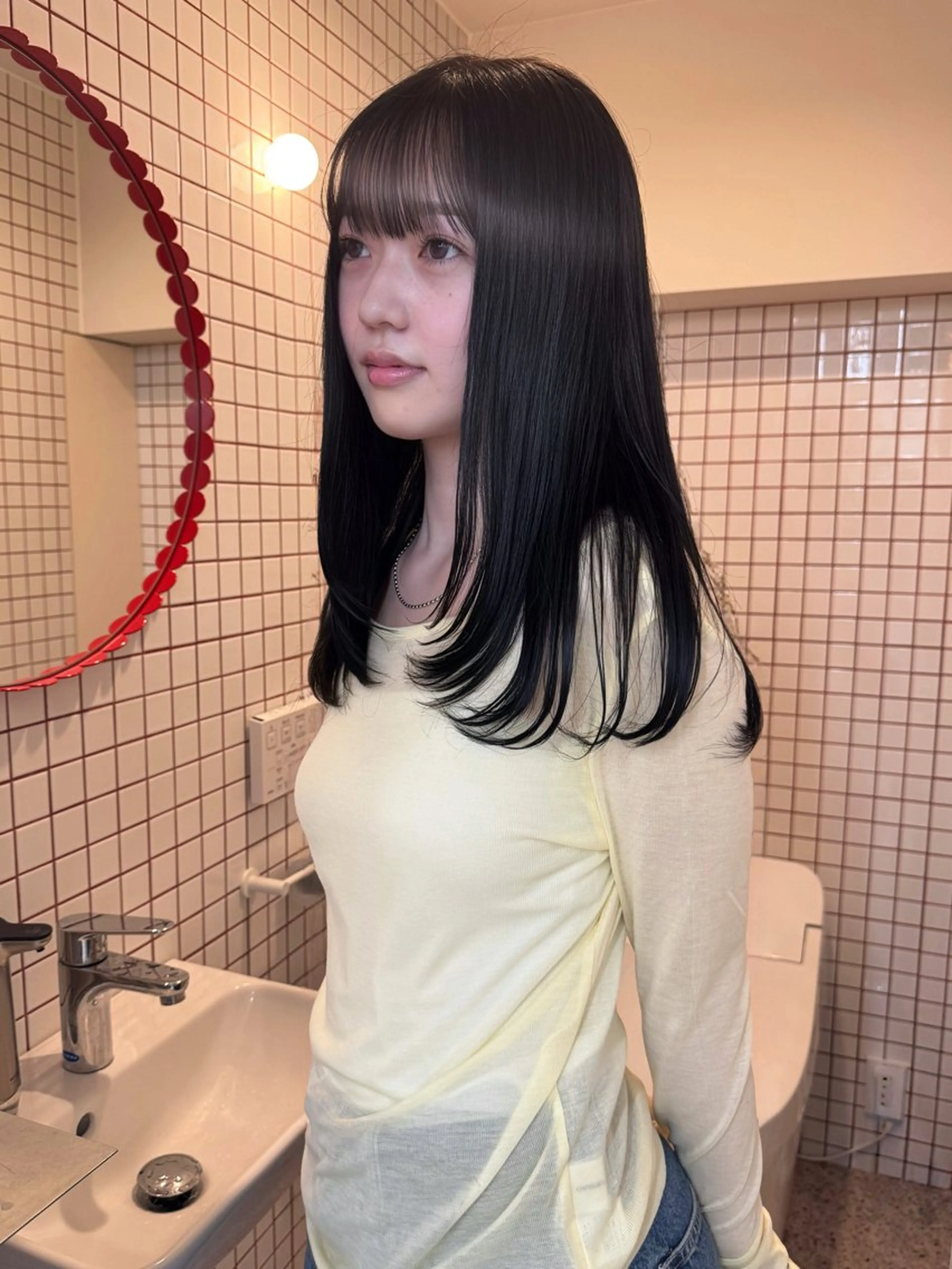 ロング カラー PELE アネックス梅田茶屋町店所属・PELE ハイトーン RIMUのヘアスタイル