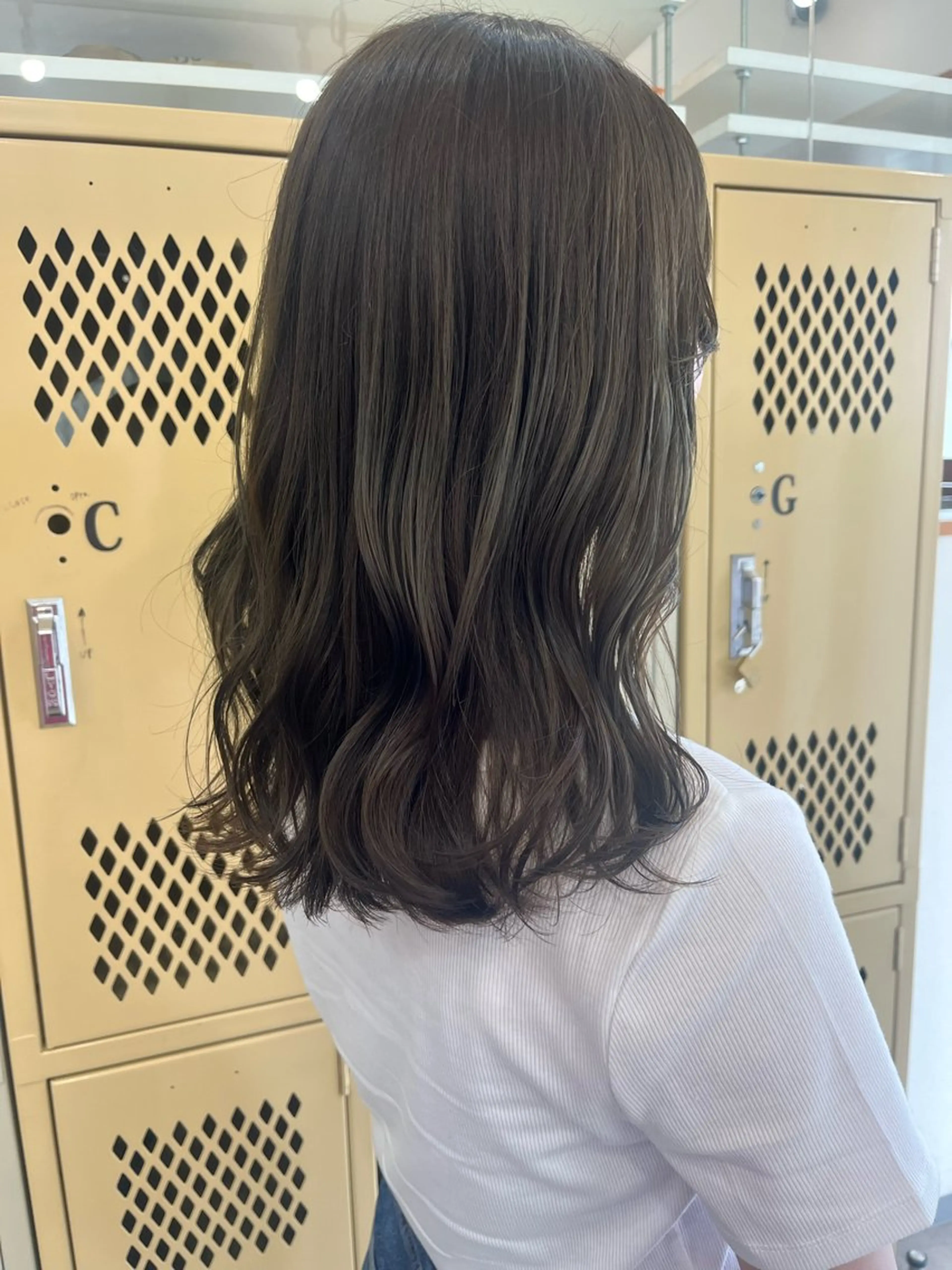 ミディアム カラー カット ヘアカラー トリートメント 🌼sunc HINAMI🌼のヘアスタイル