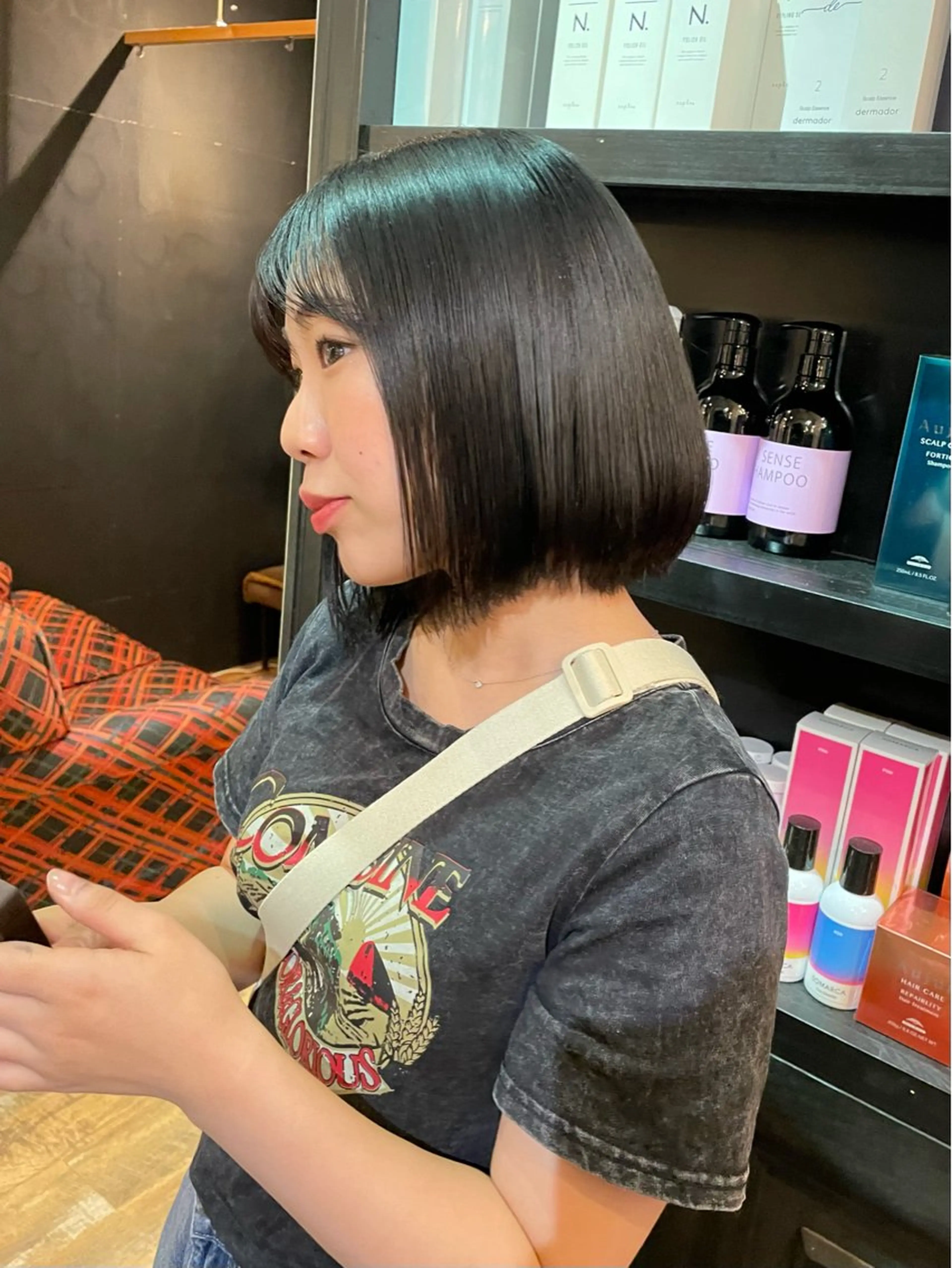 ショート カラー shiomi H TARUMI森　彩華のヘアスタイル