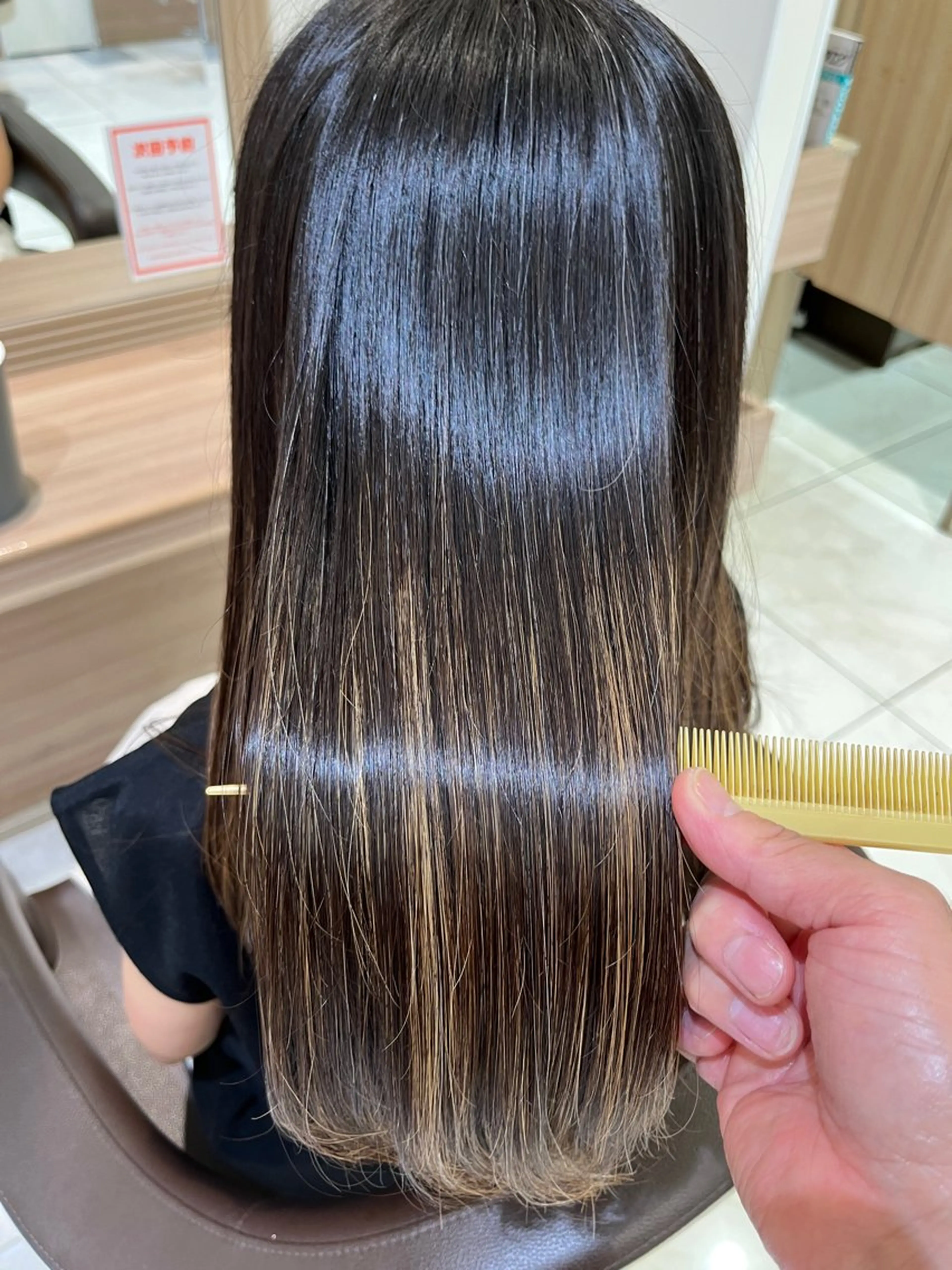 セミロング カラー 🫧透けカラー🫧 乃愛のヘアスタイル