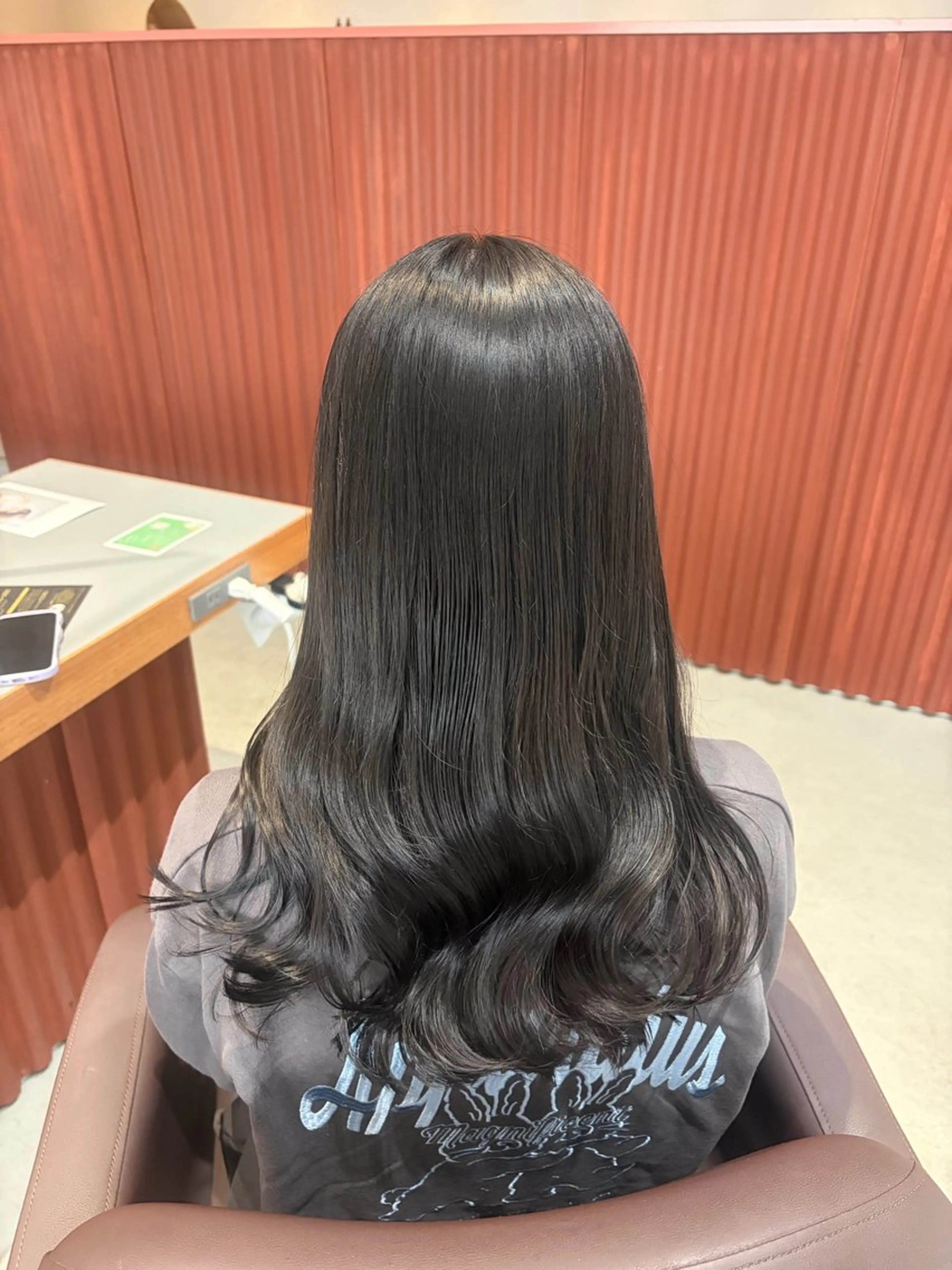 ロング カラー ヘアカラー トリートメント 透明感Color🩶 髪質改善 ユウナ🦋のヘアスタイル