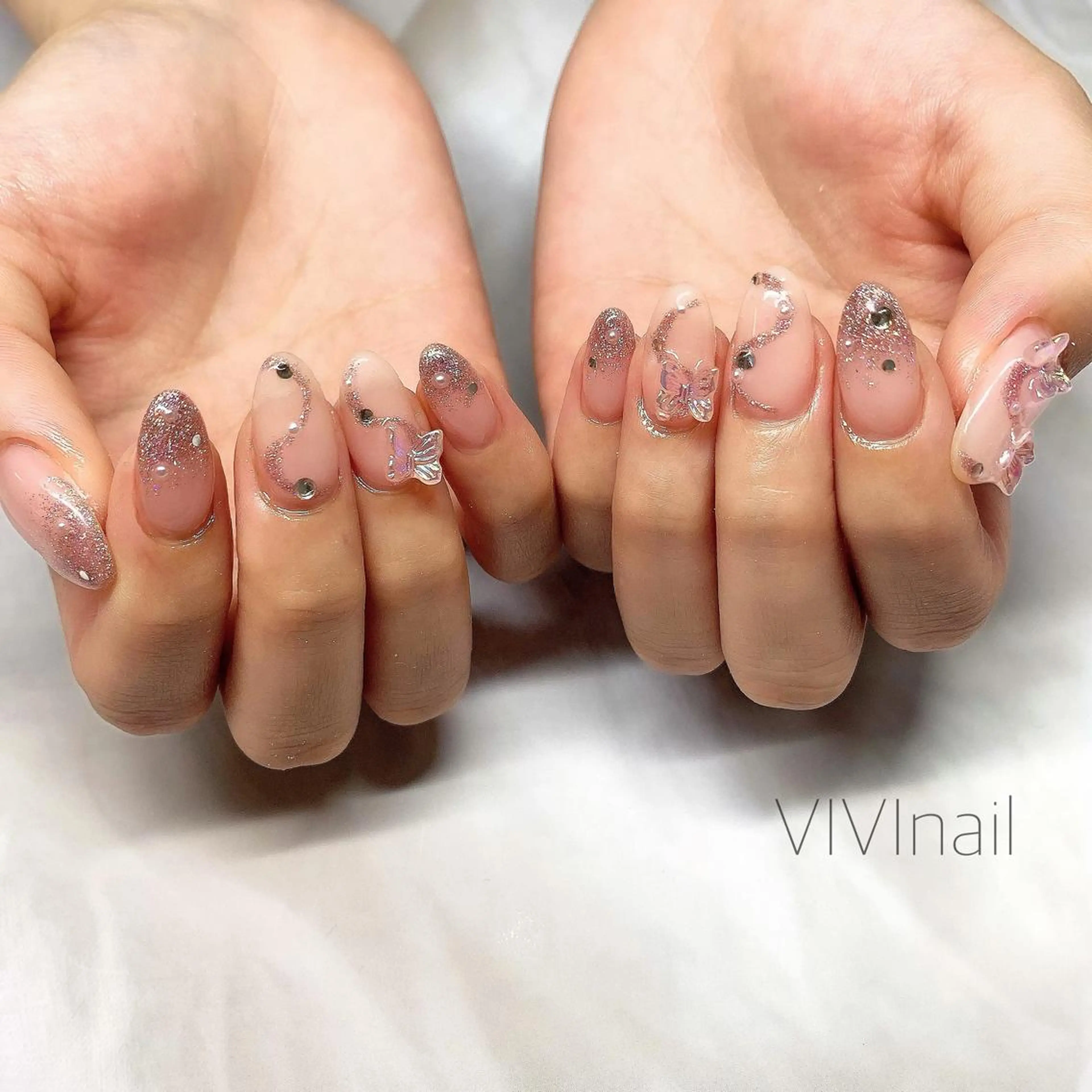 ネイル ハンドネイル vivi nailのネイルデザイン