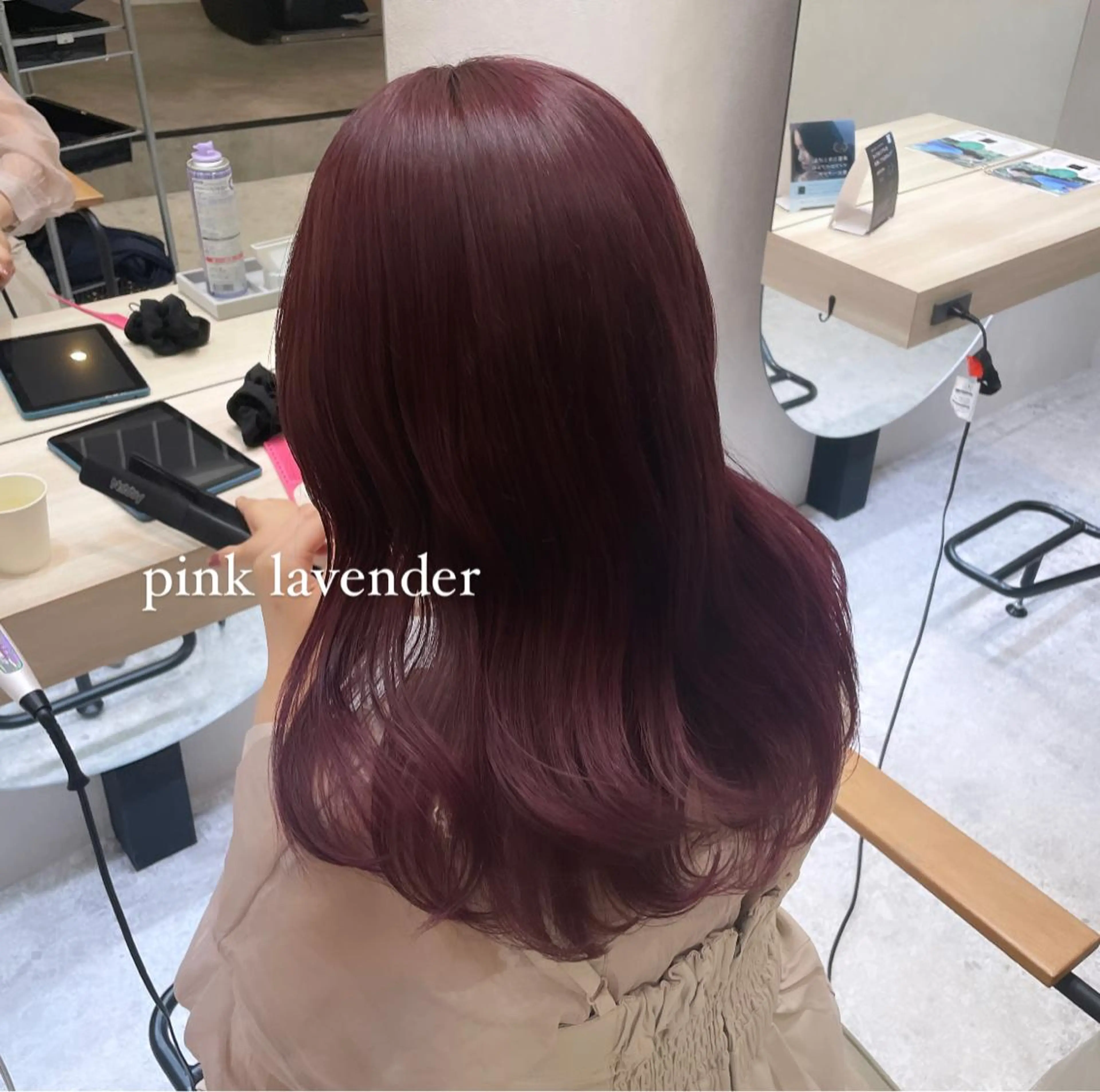 セミロング カラー ブリーチ 🇰🇷POCKET 宇根 幸恵🎀のヘアスタイル