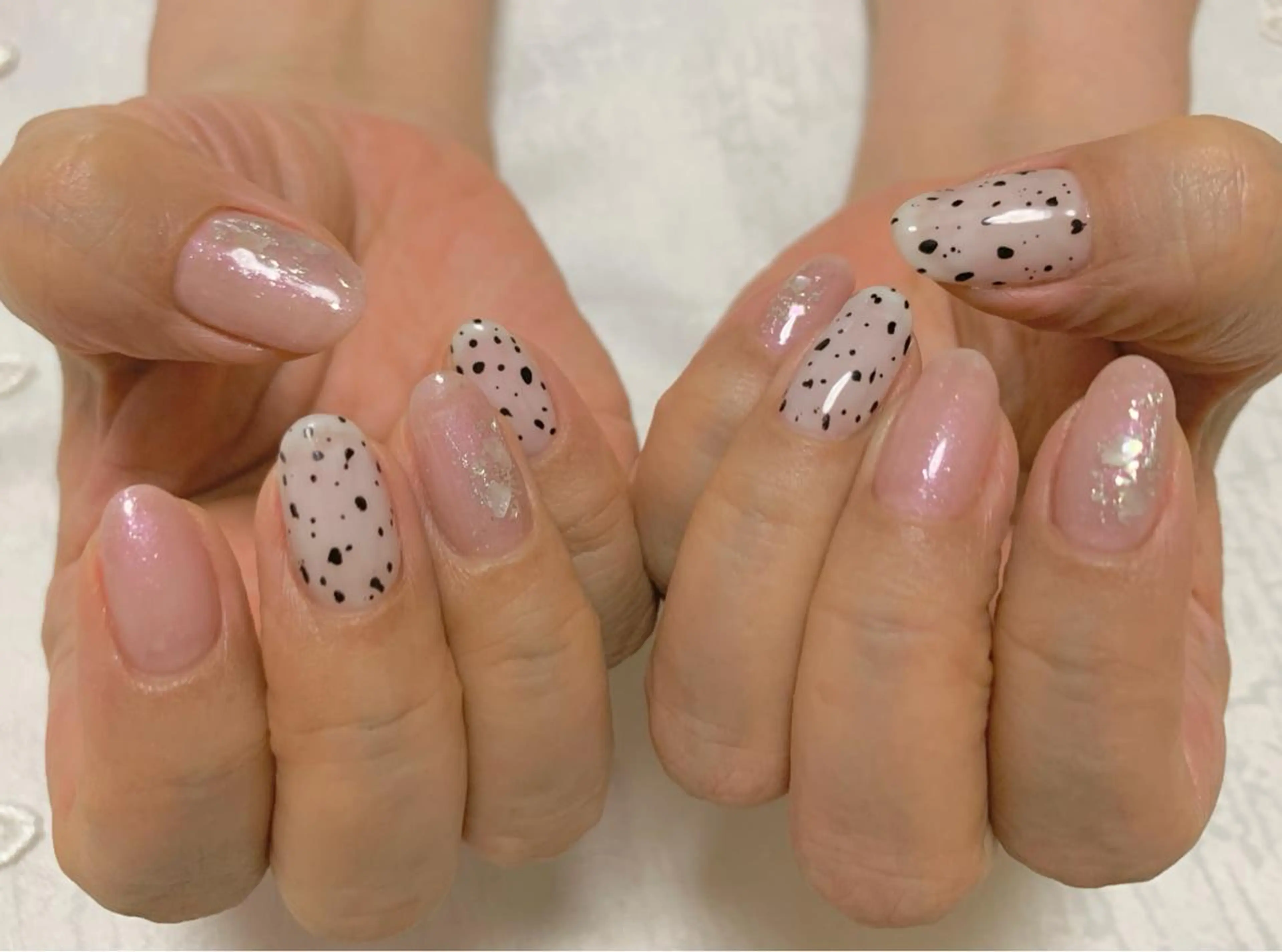 ネイル 持ち込み 手塚 里奈のネイルデザイン