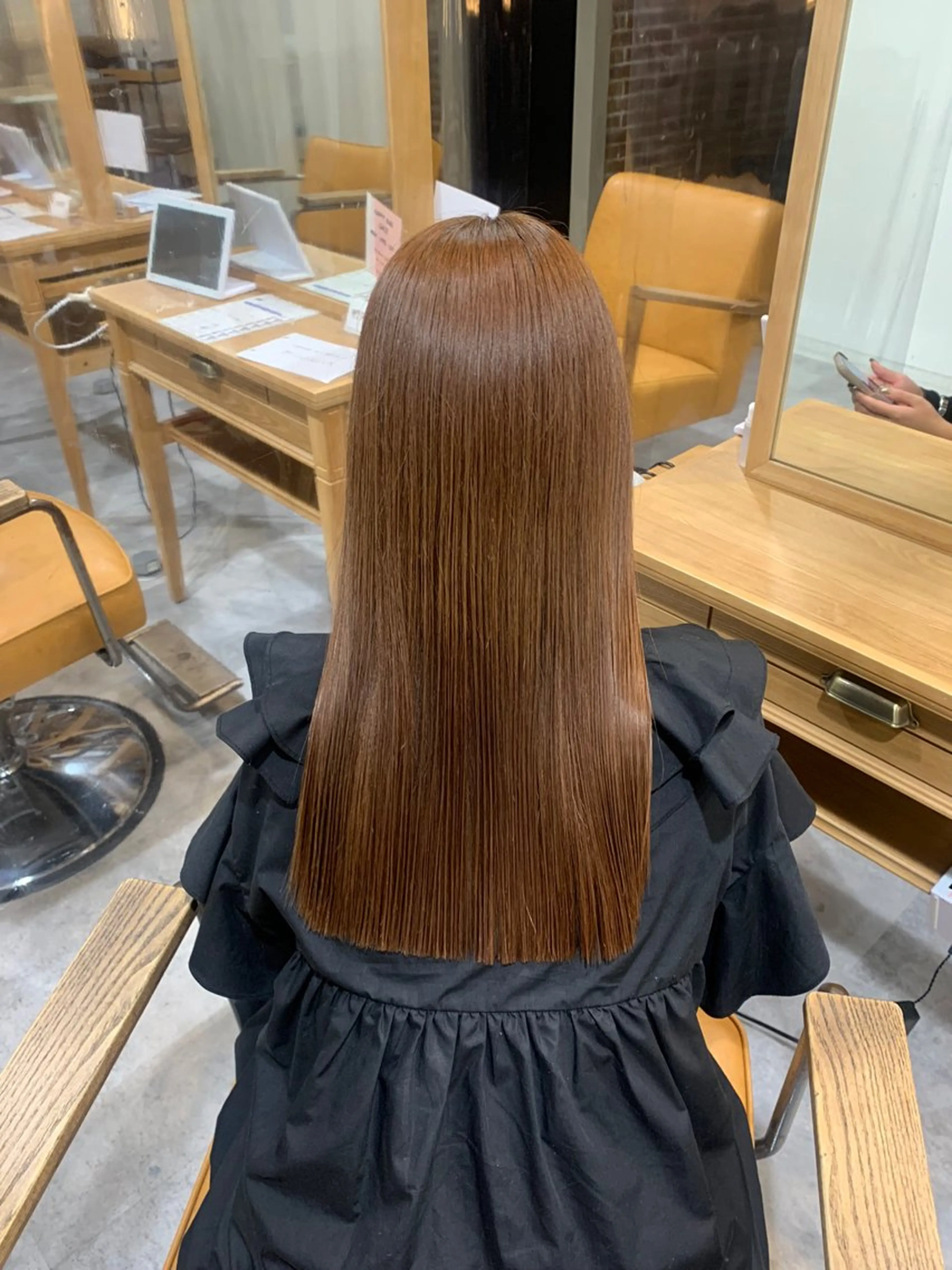 ロング カラー カット ヘアカラー 福崎 真奈のヘアスタイル