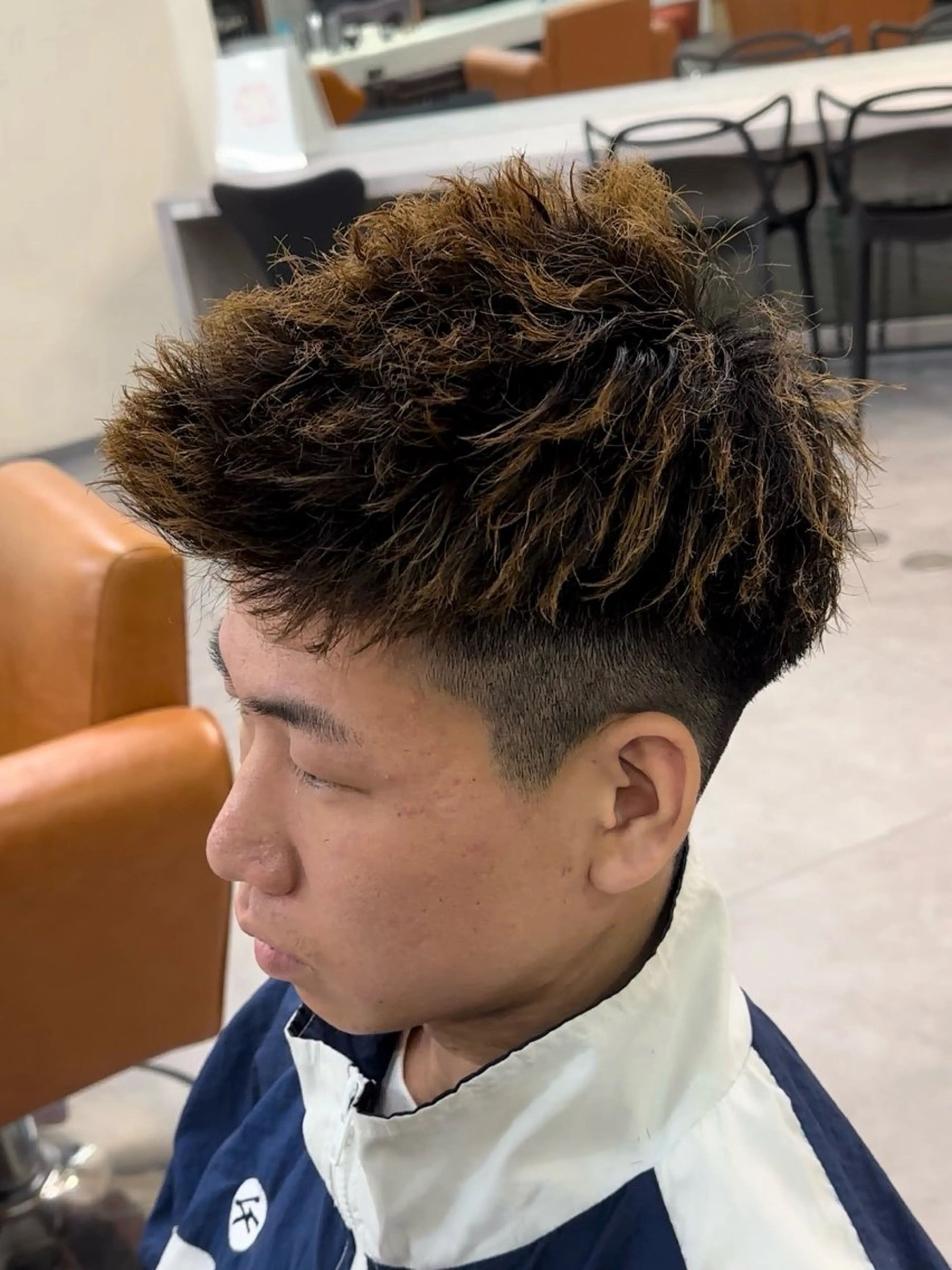 ショート パーマ ヘアアレンジ メンズ メンズパーマ メンズツイストパーマ ツイストパーマ カット パーマ 梅田/メンズ特化 /短髪/田中崇奨のヘアスタイル