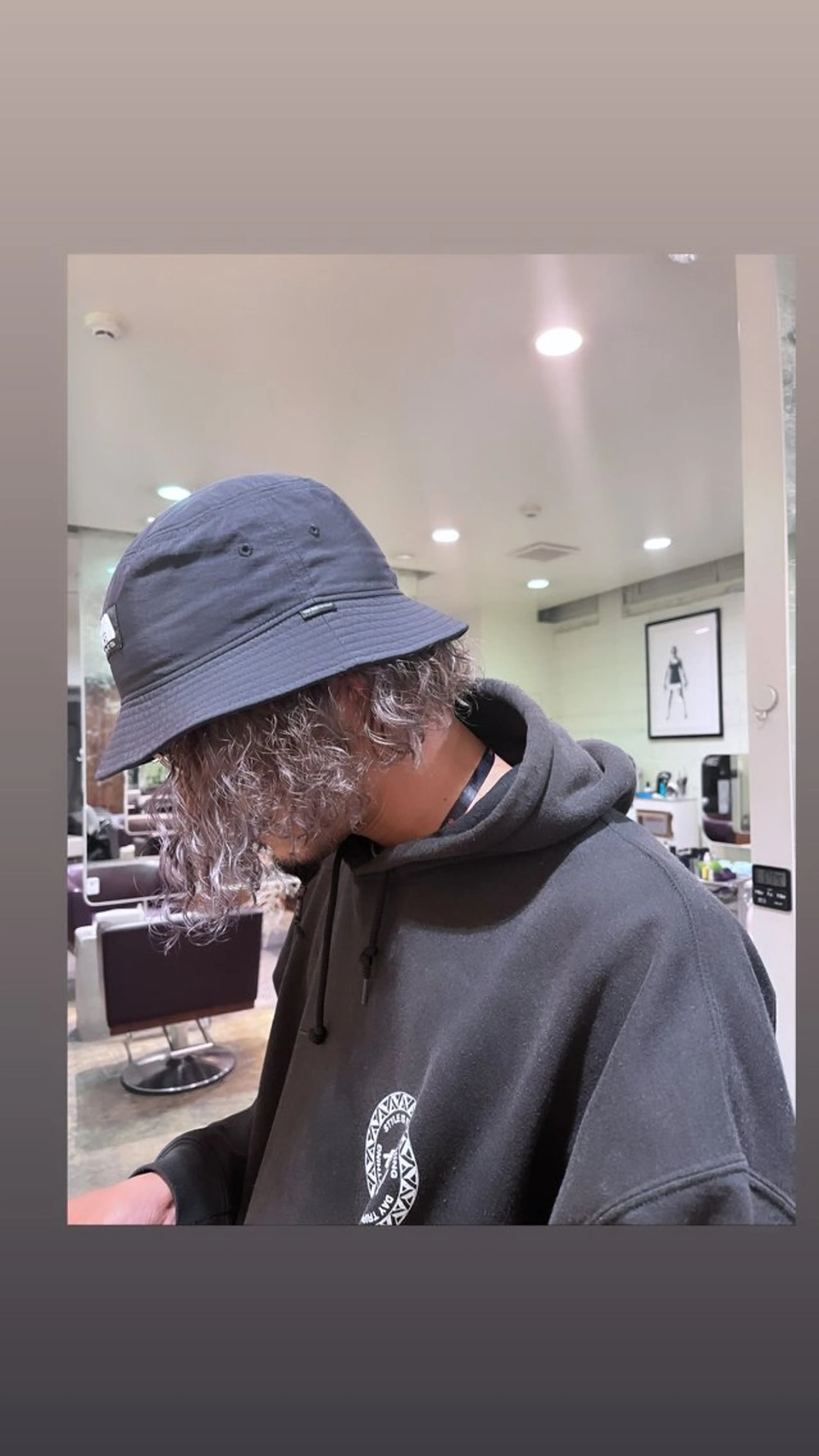 カラー メンズ シルバー PiED DE POULE POCHE所属・酒井 陽南乃のヘアスタイル