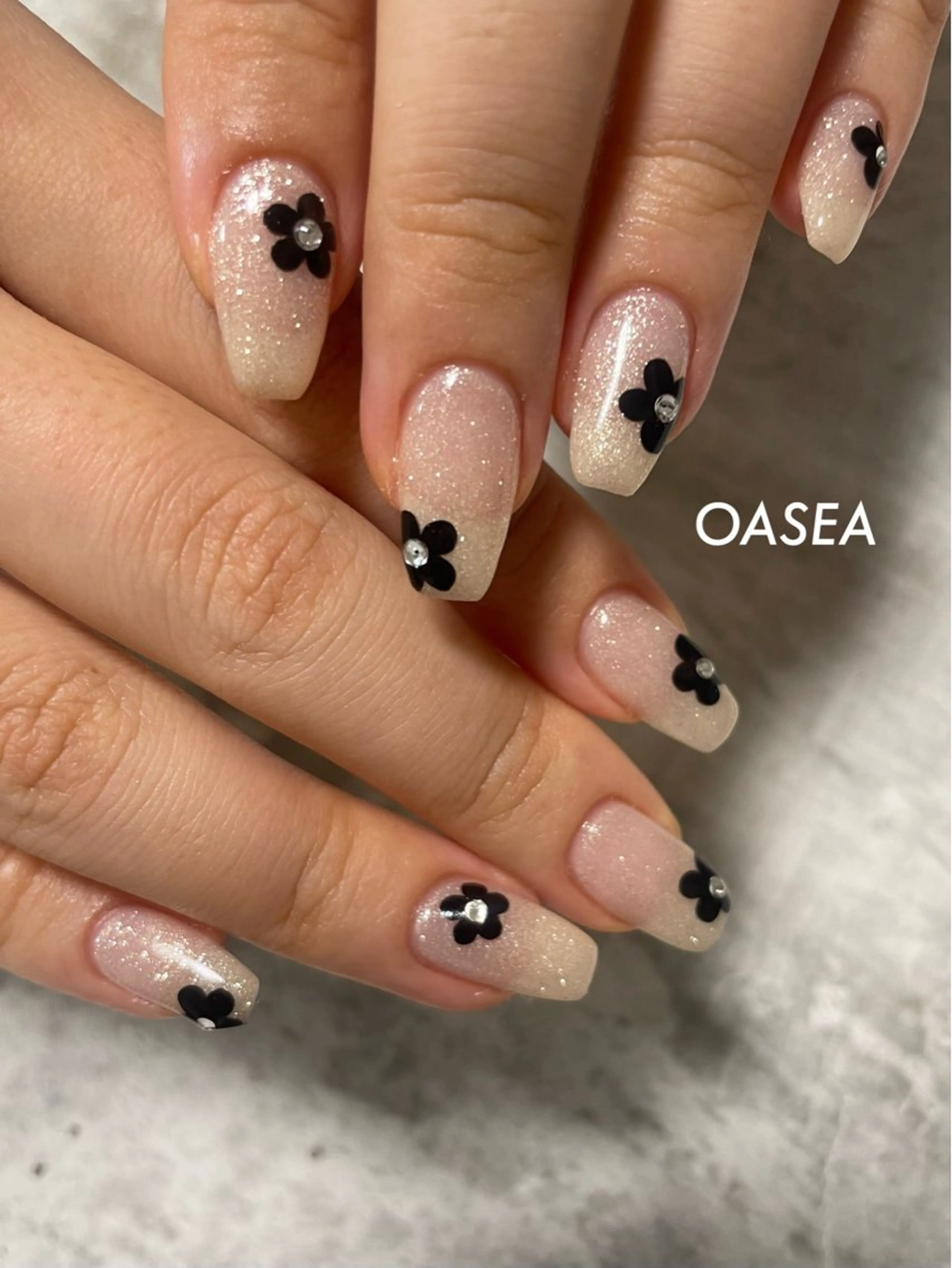 ネイル ハンドネイル 🌞💜 KAORI 🌴のネイルデザイン