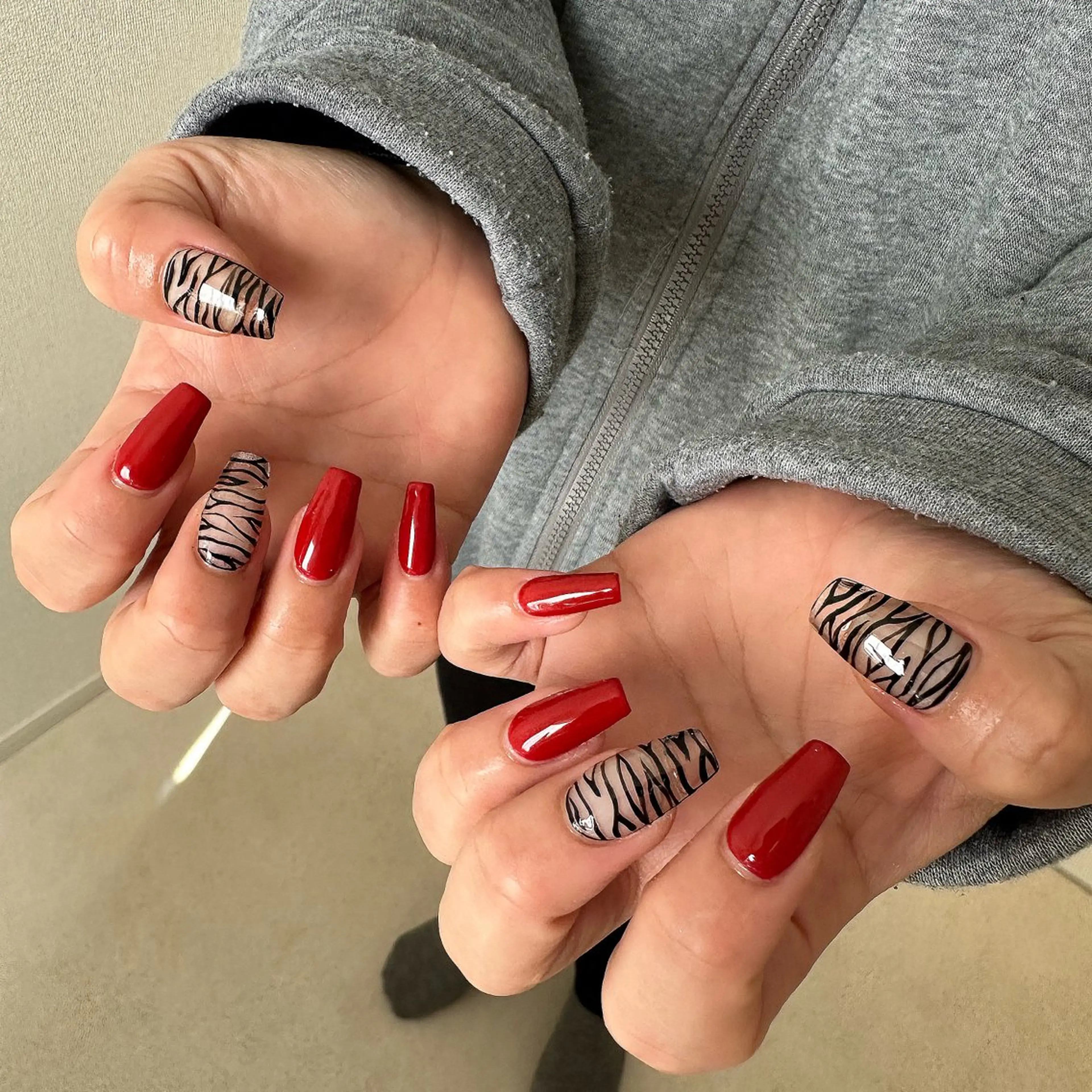 ミディアム Amo所属・Amo nailのネイルデザイン
