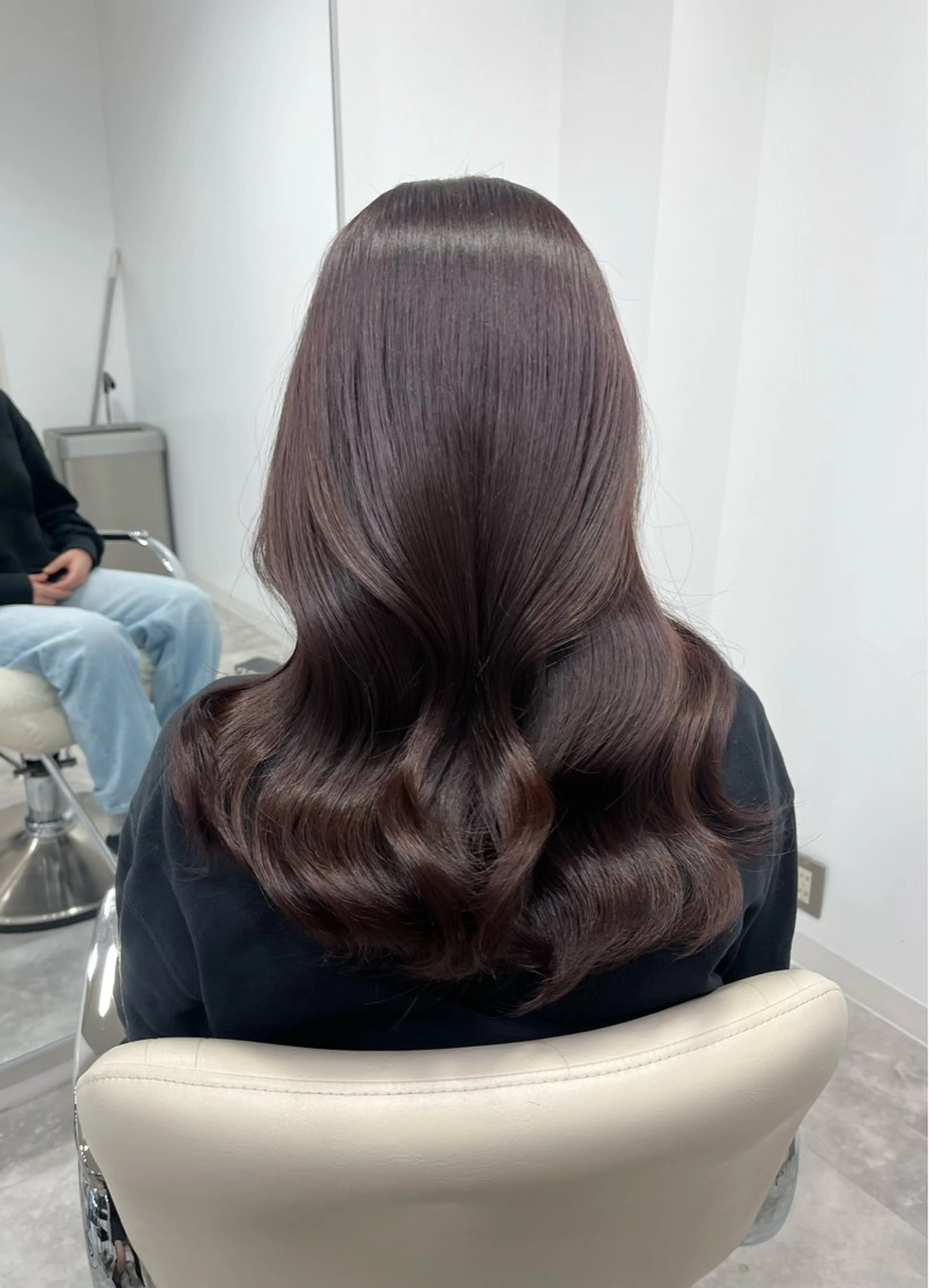 ロング ヘアカラー トリートメント 𝑴𝑰𝑯𝑶 ／ワンホンヘアのヘアスタイル
