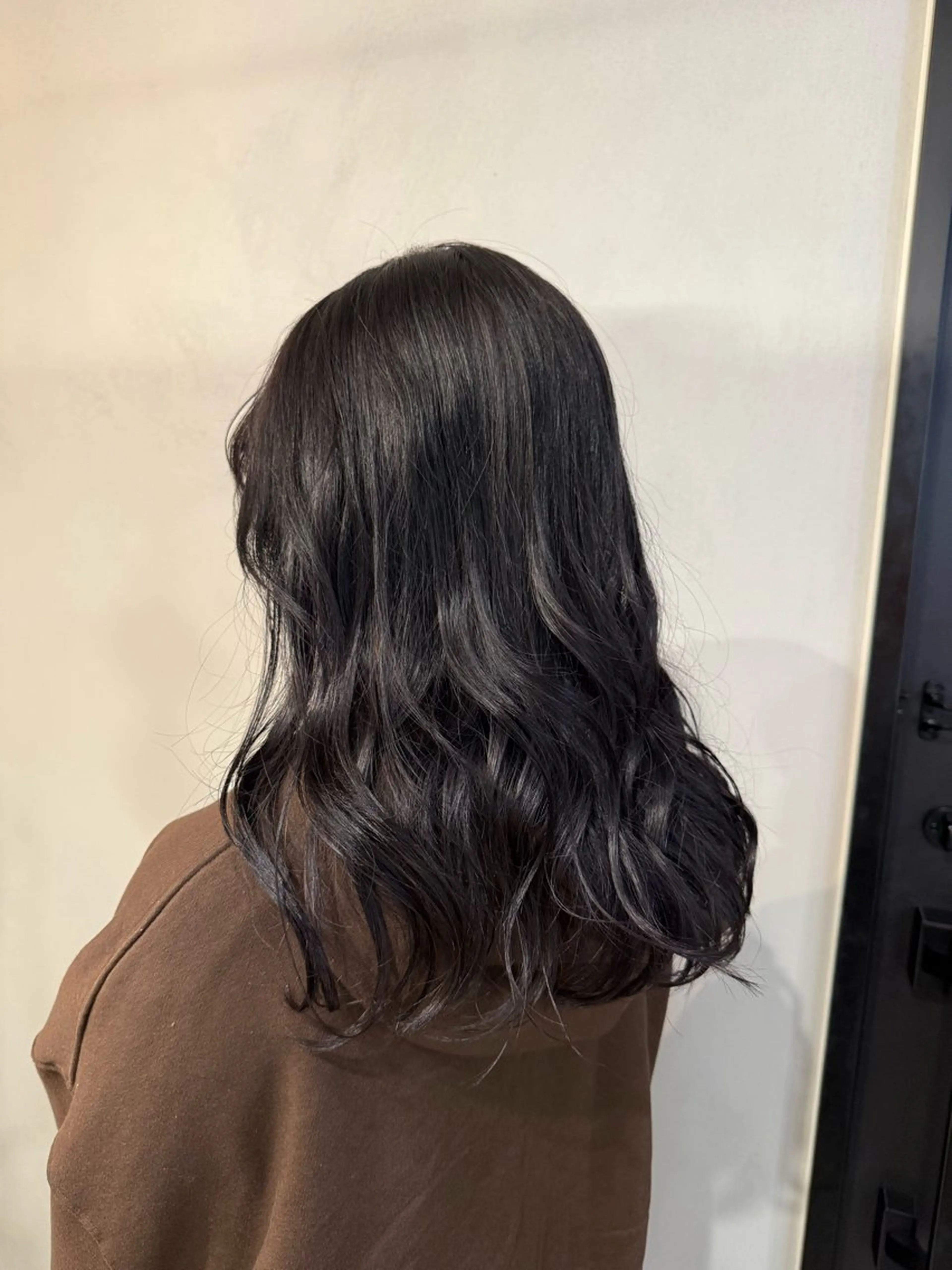 カラー 透明感カラー シルバー 🌺 波月のヘアスタイル