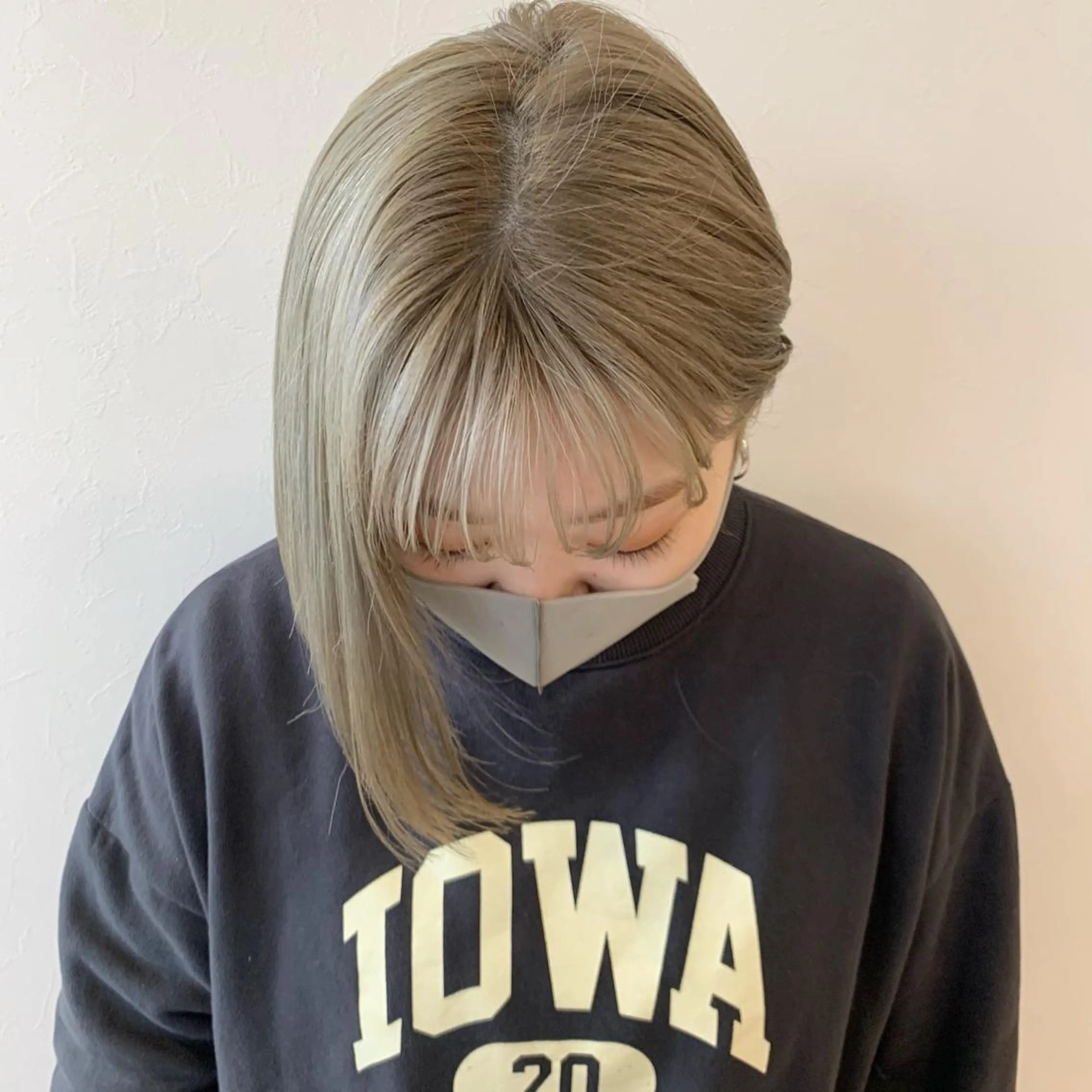 カラー Eleanor 池袋 ミカのヘアスタイル