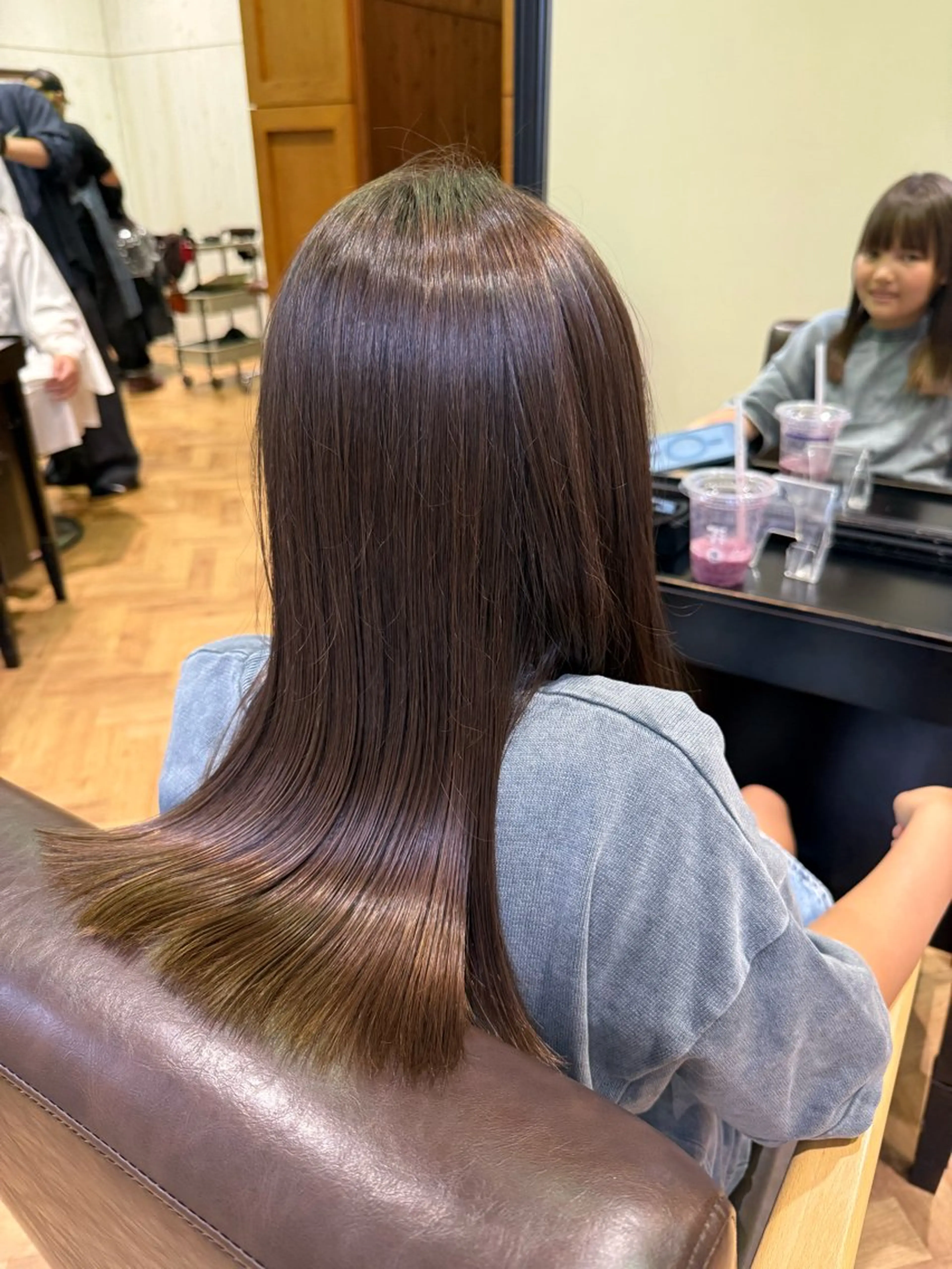 ロング キッズ 縮毛矯正 溝口 槙里也のヘアスタイル