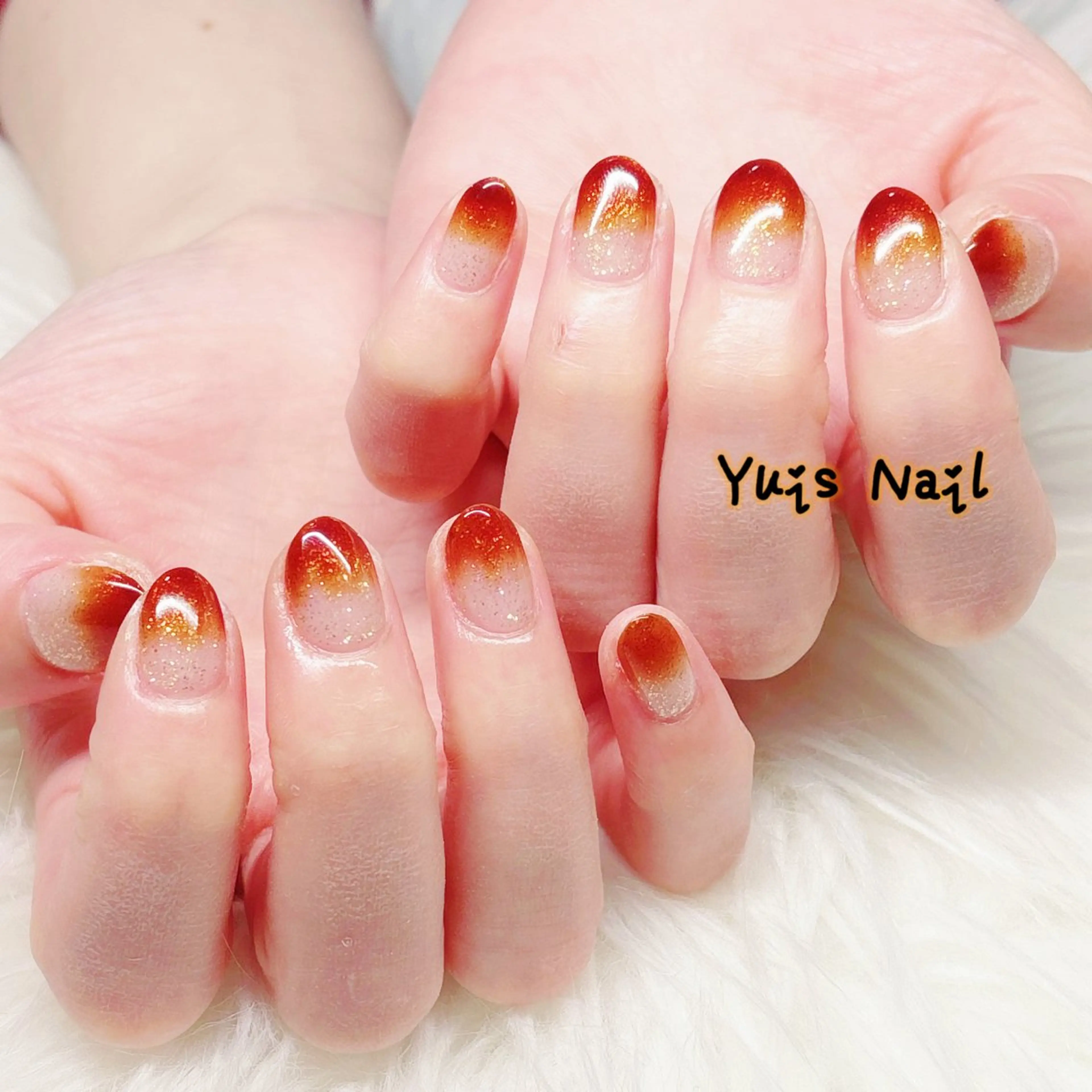 ネイル ボルドー グラデーション ラメ(グリッター) 冬ネイル ハンドネイル Yuis Nailスカルプ専門のネイルデザイン
