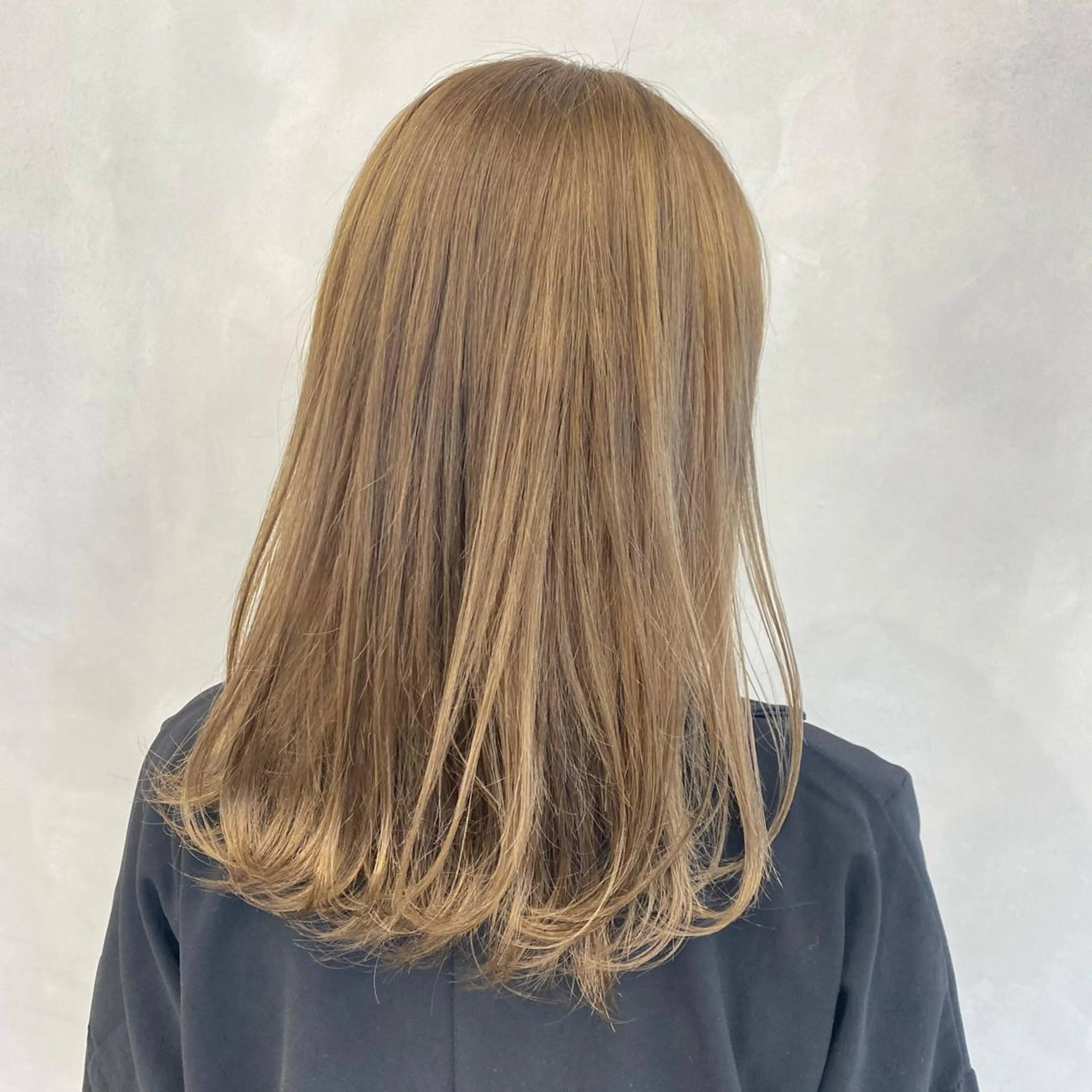 ミディアム カラー 💖暖色・ハイトーン 🐈みおり💖のヘアスタイル