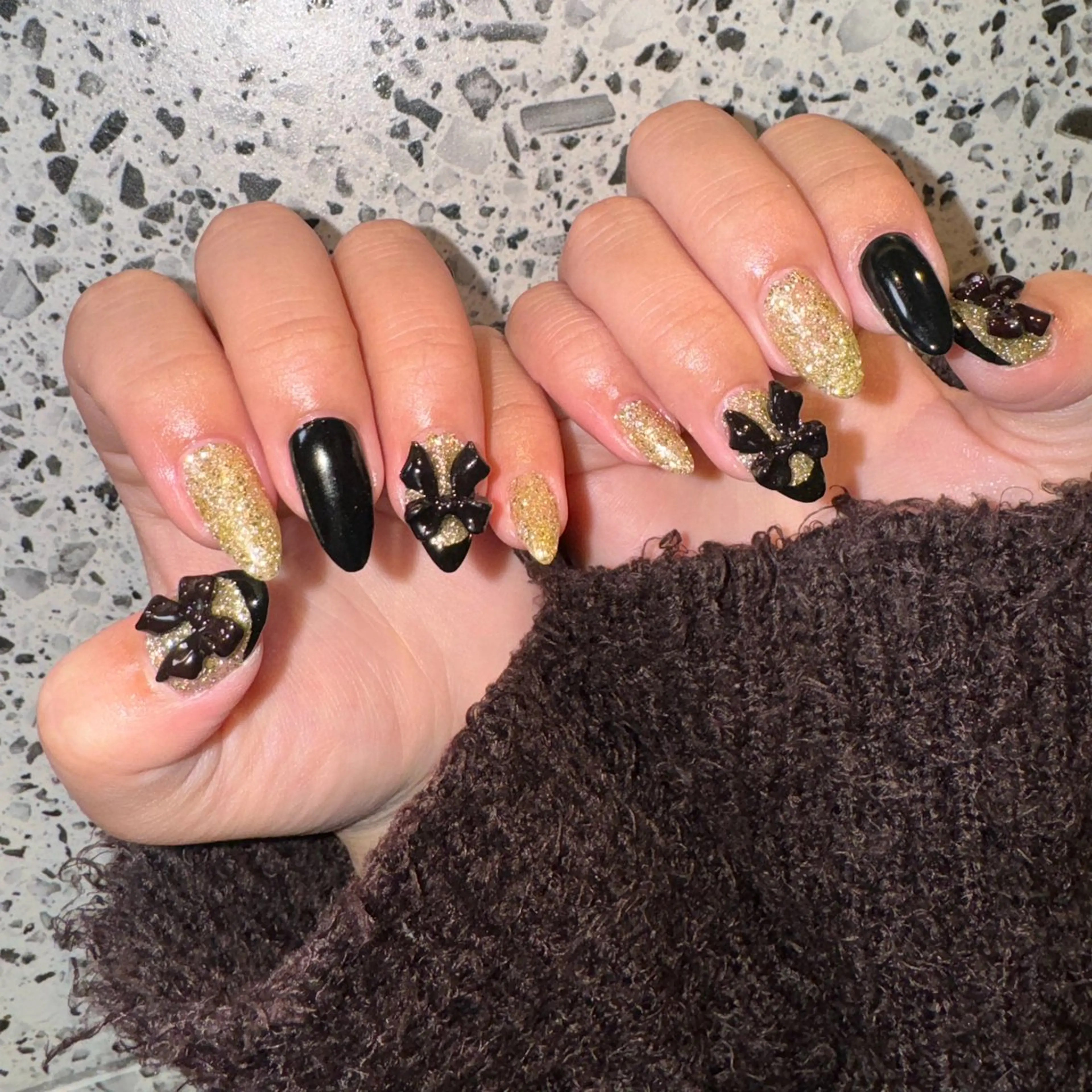 ネイル フラッシュネイル RIEKO🍒 ワンホン♡推しネイルのネイルデザイン