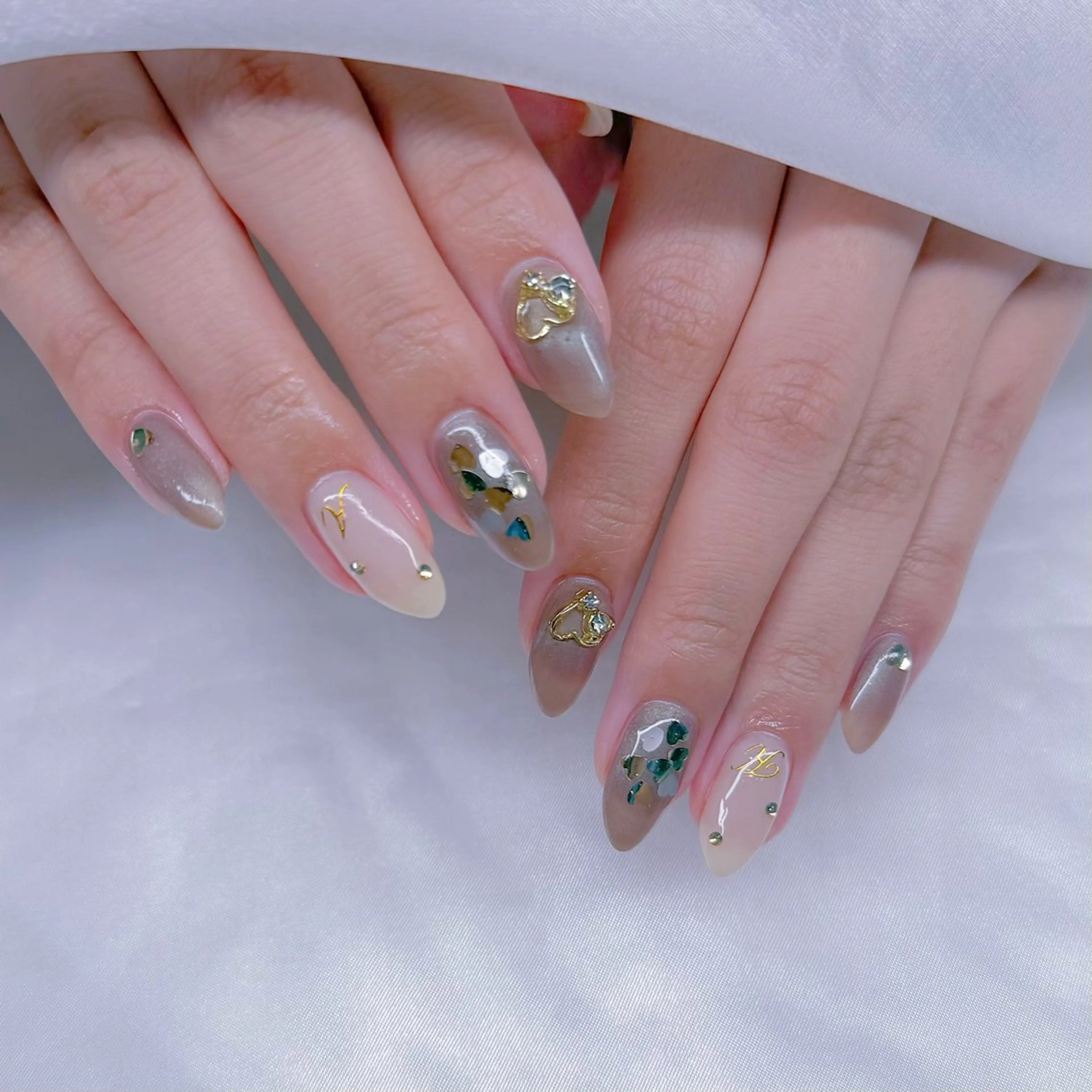 ネイル ハンドネイル Romymoon nail帆南☾ ໋のネイルデザイン
