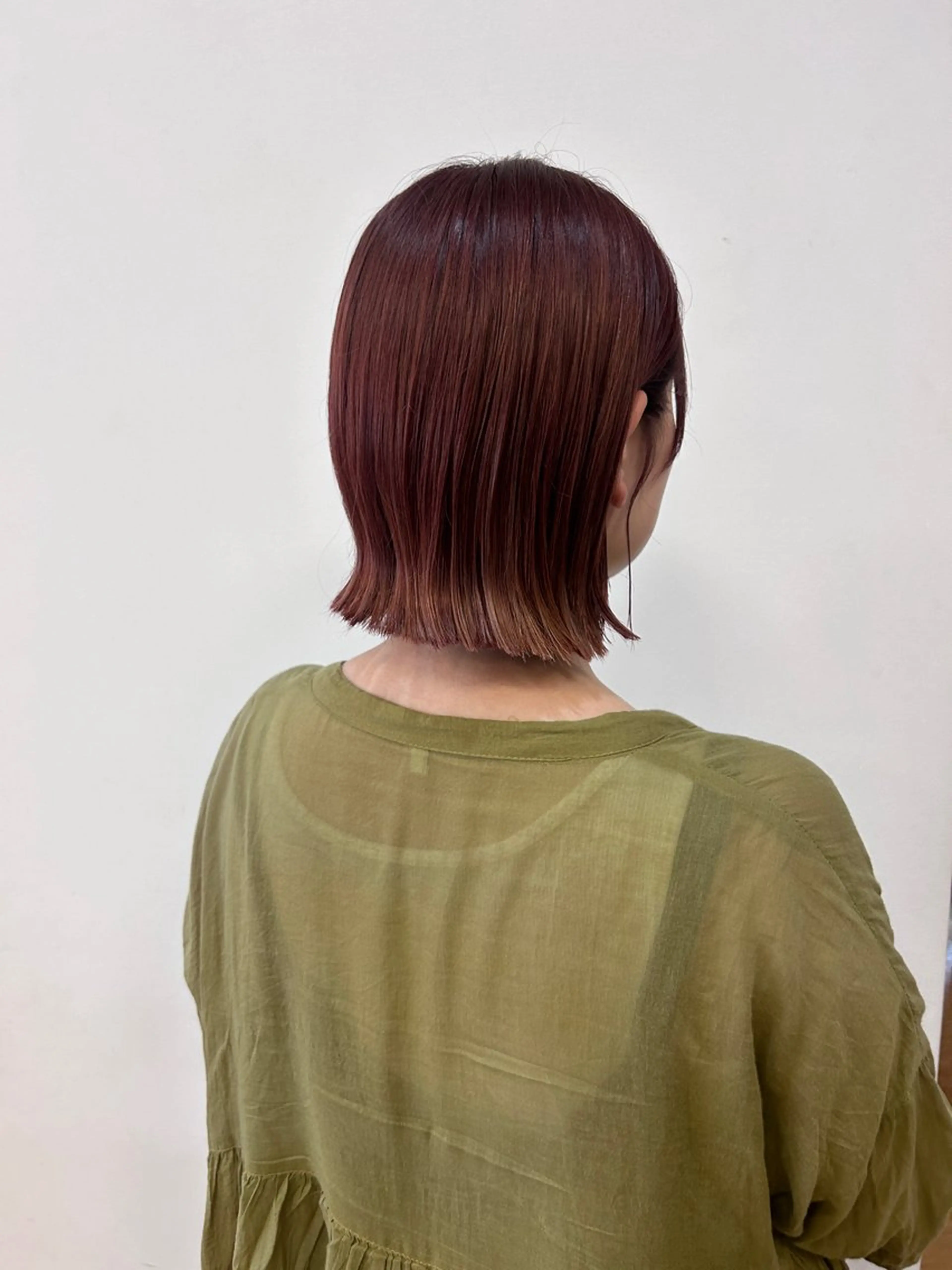 ショート カラー 河口 友里のヘアスタイル