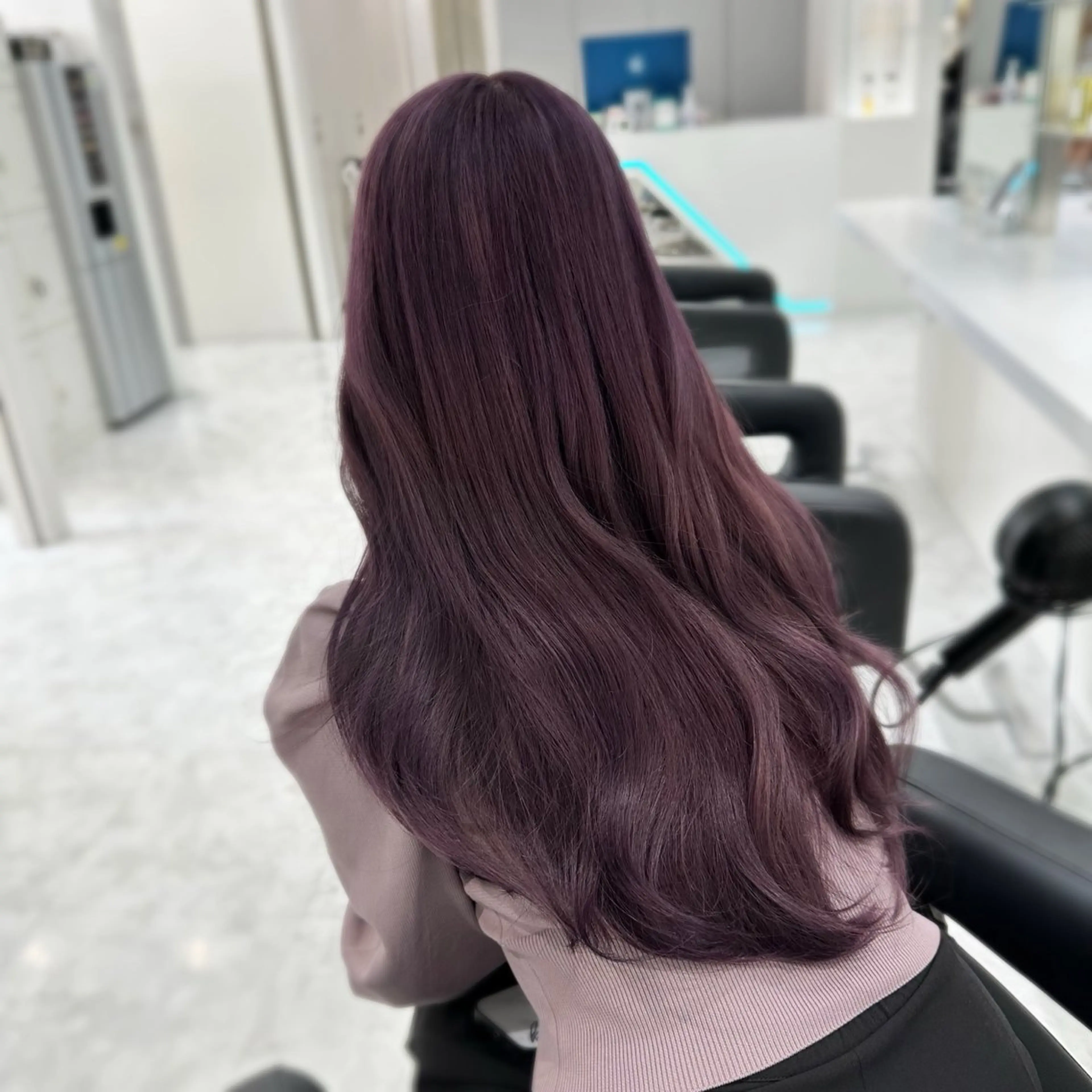 ロング カラー ヘアアレンジ 🫧透明感ラベンダー 似合わせ🫧あい🫧のヘアスタイル