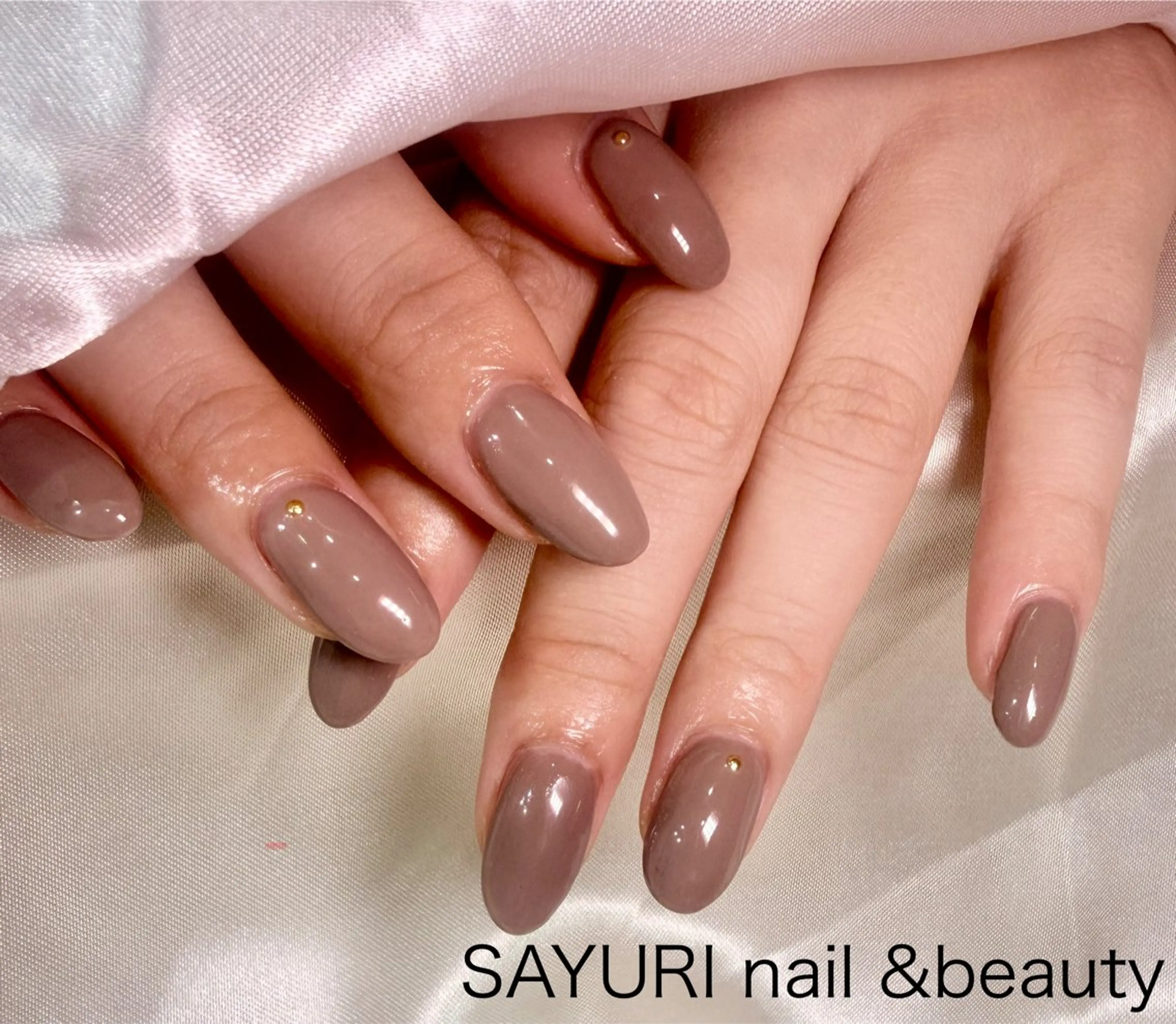 ネイル ワンカラーネイル ハンドネイル さゆりネイル&ビューティーサロン所属・古屋 早友里のネイルデザイン