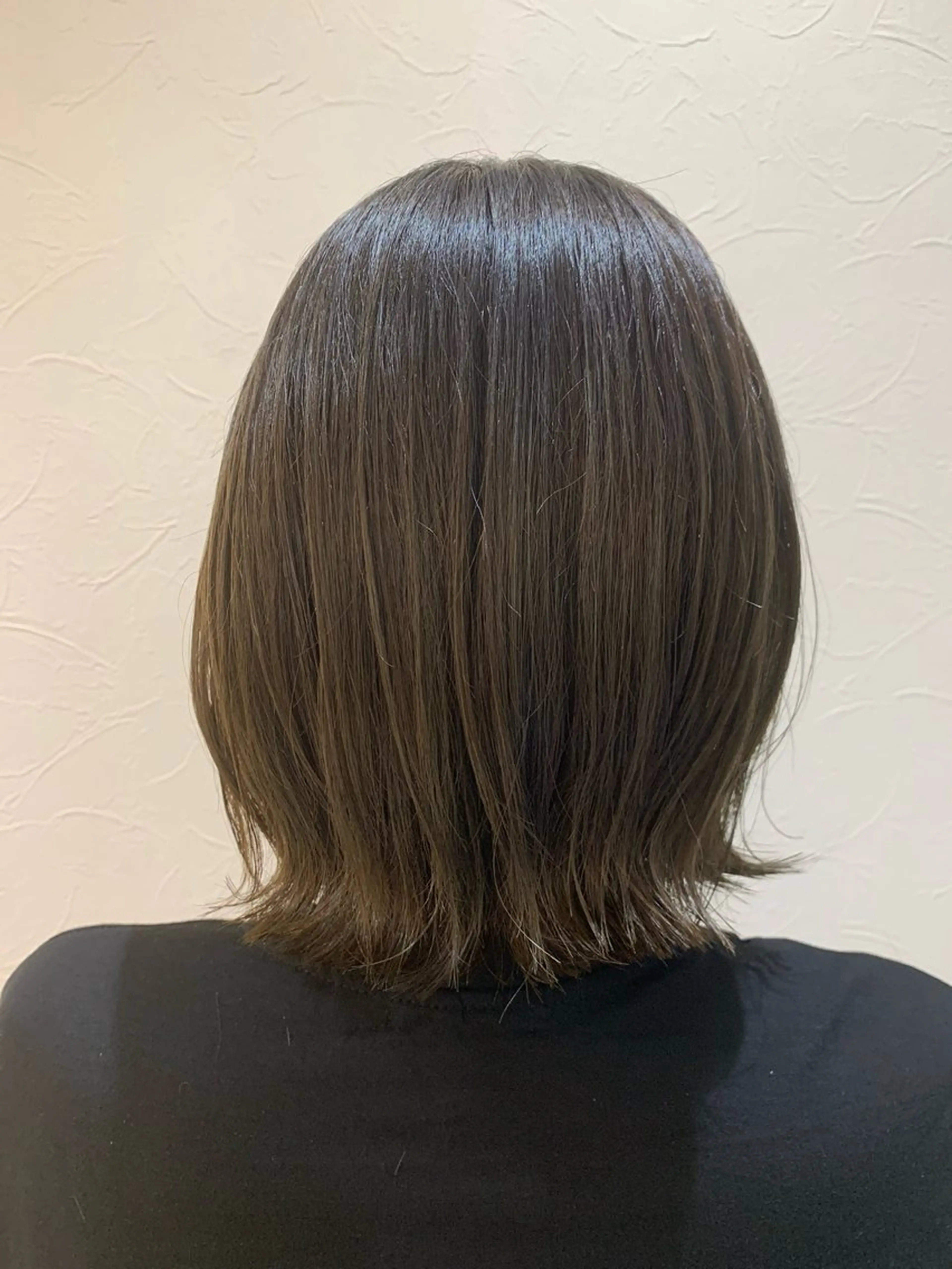 ミディアム カラー ブラウンカラー オリーブブラウン ヘアカラー 本多 剛大のヘアスタイル