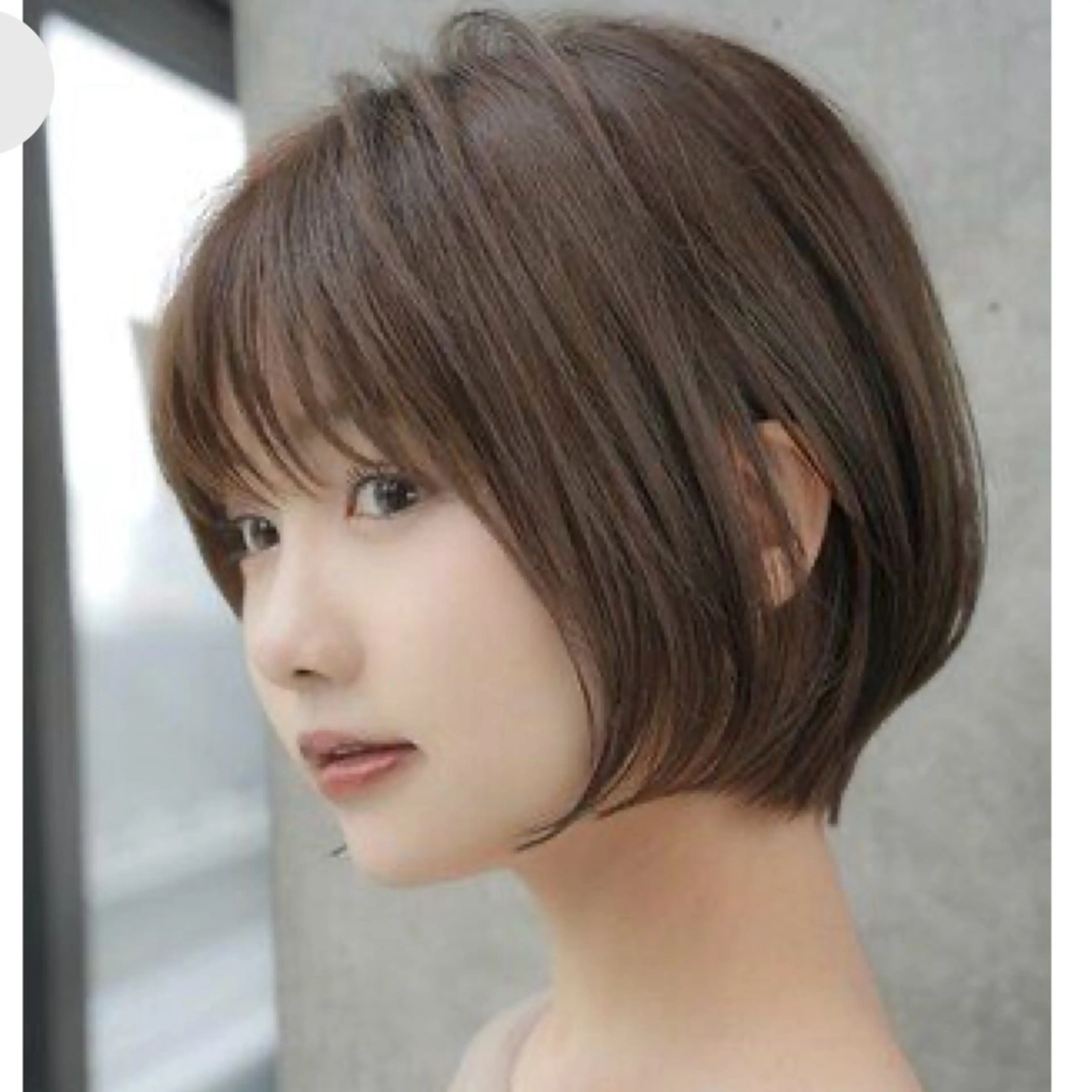 ショート ボブ ひなた あゆみのヘアスタイル