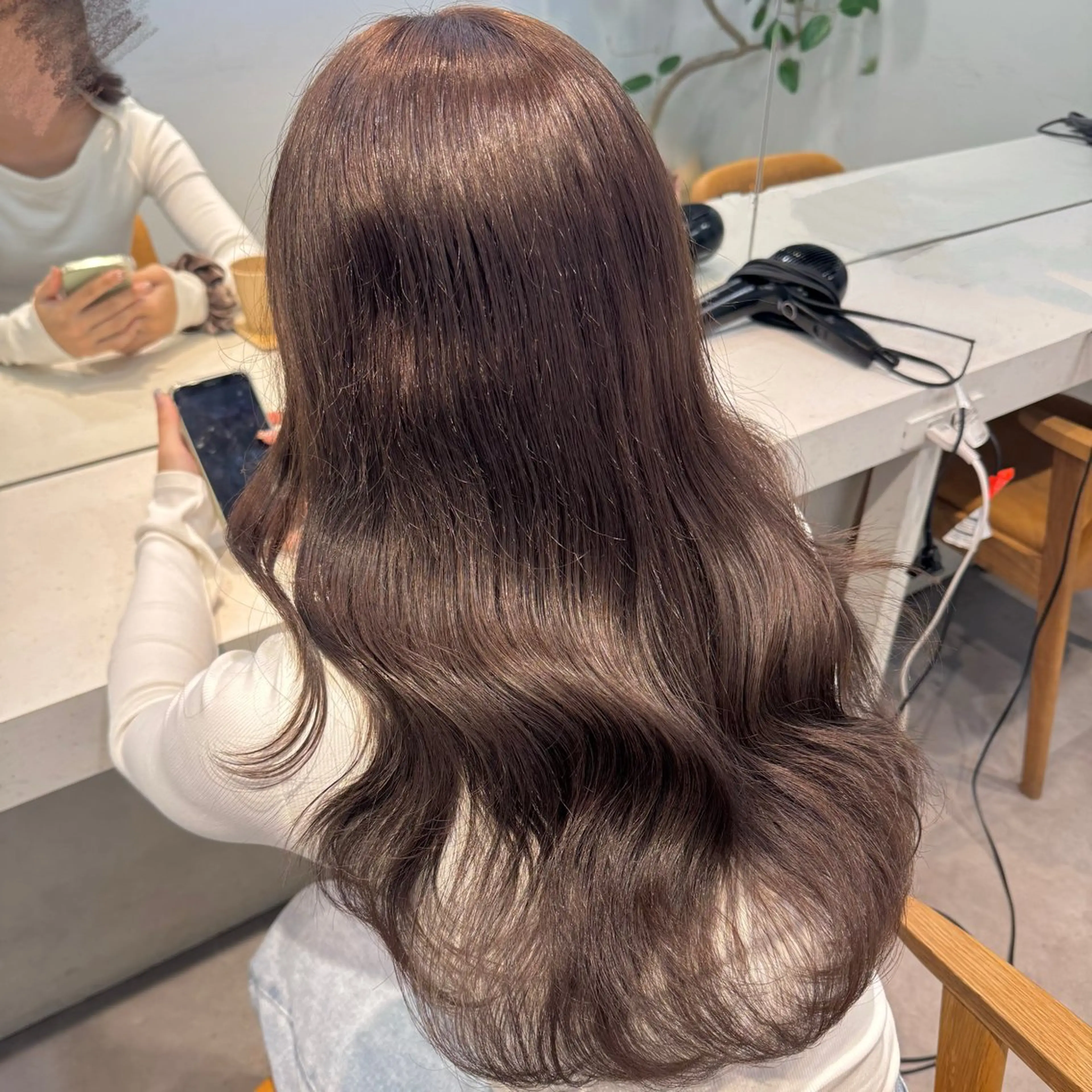 ロング カラー ayaka♡ 柔らかカラーのヘアスタイル