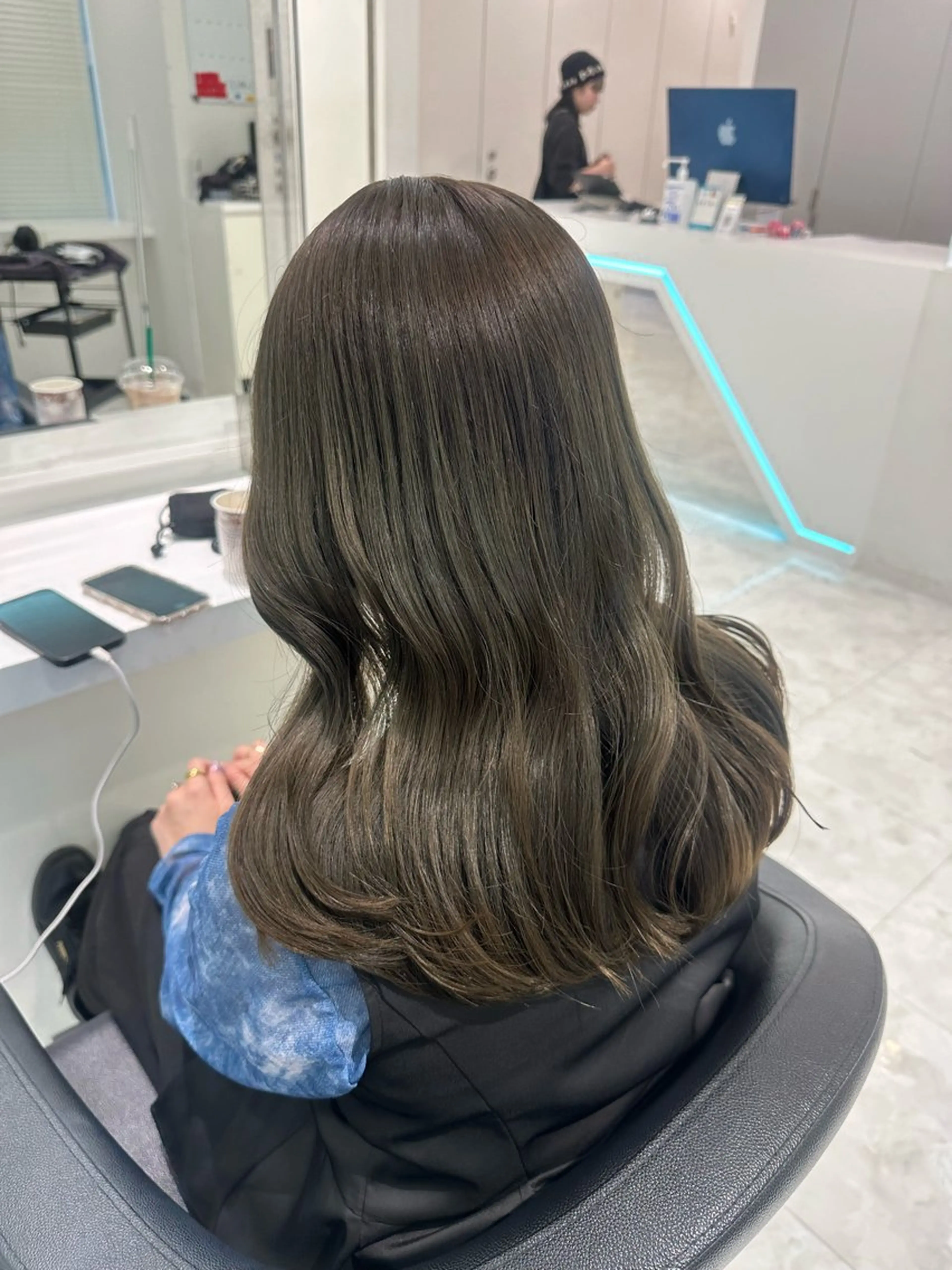 ロング カラー ロング 🐺ニュアンスパーマ マッシュ　あさひ🐺のヘアスタイル