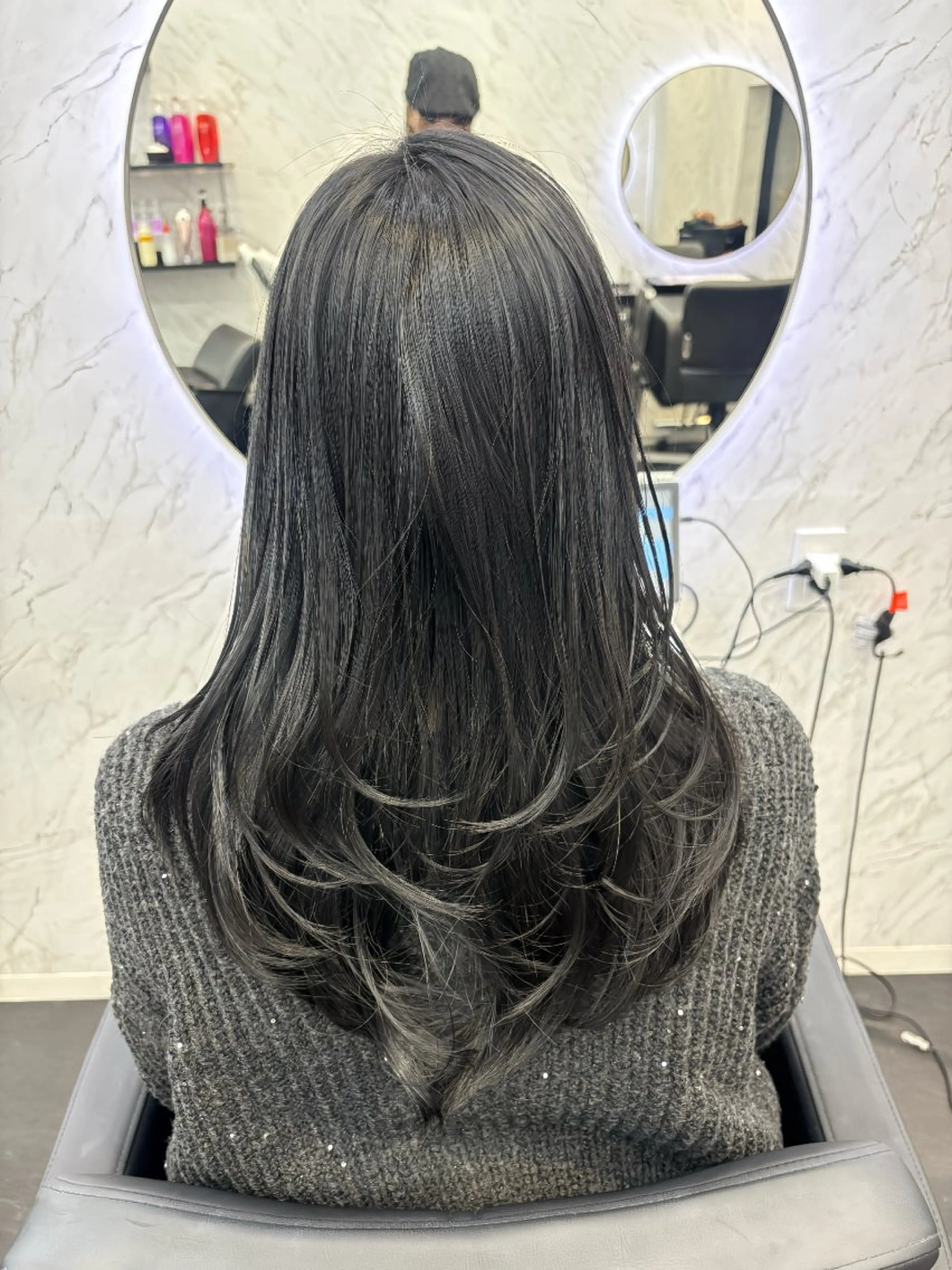 ロング レイヤーカット カット ヘアカラー hair salon dot. mooda 韓国風サロン 町田店所属・韓国風ヘア🎀🩶 /♡𝓝𝓸𝓪♡のヘアスタイル