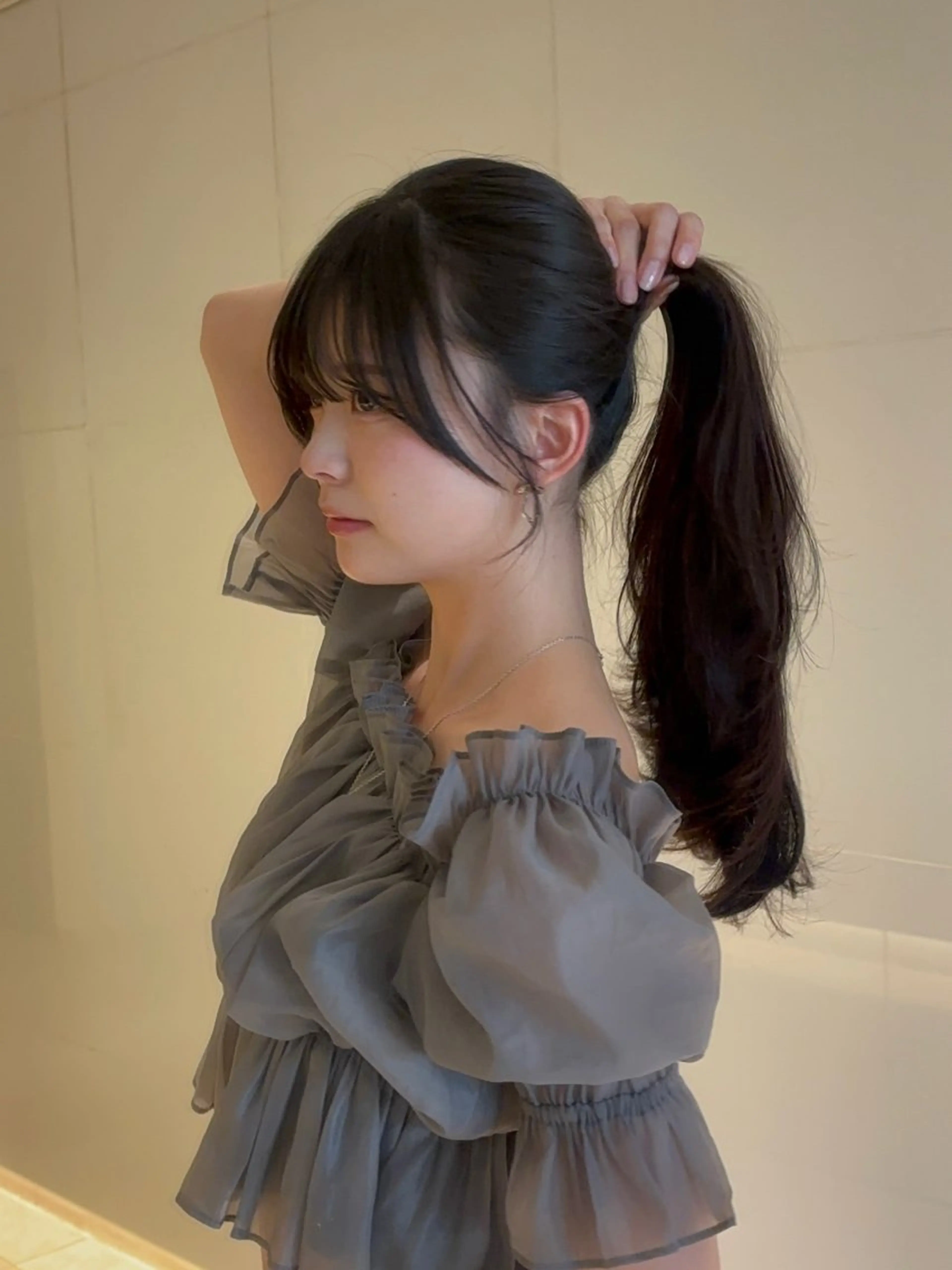 ロング 顔まわりレイヤー 顔周りカット レイヤーカット カット AI TOKYO Ayanoのヘアスタイル