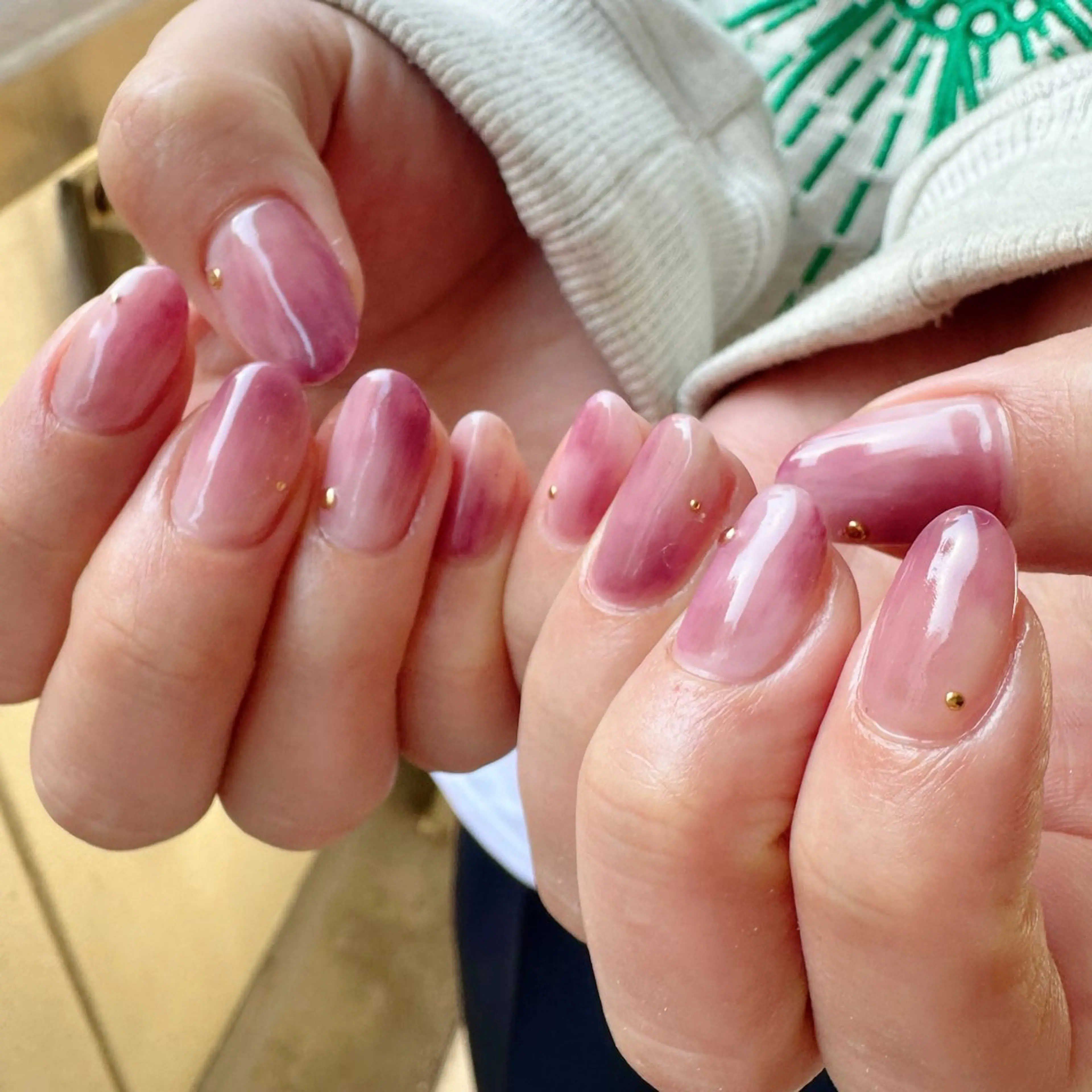 ネイル 氷ネイル・うるうるネイル 韓国ネイル ニュアンスネイル ピンク 春ネイル 🪞KAPE NAIL 🪞のネイルデザイン