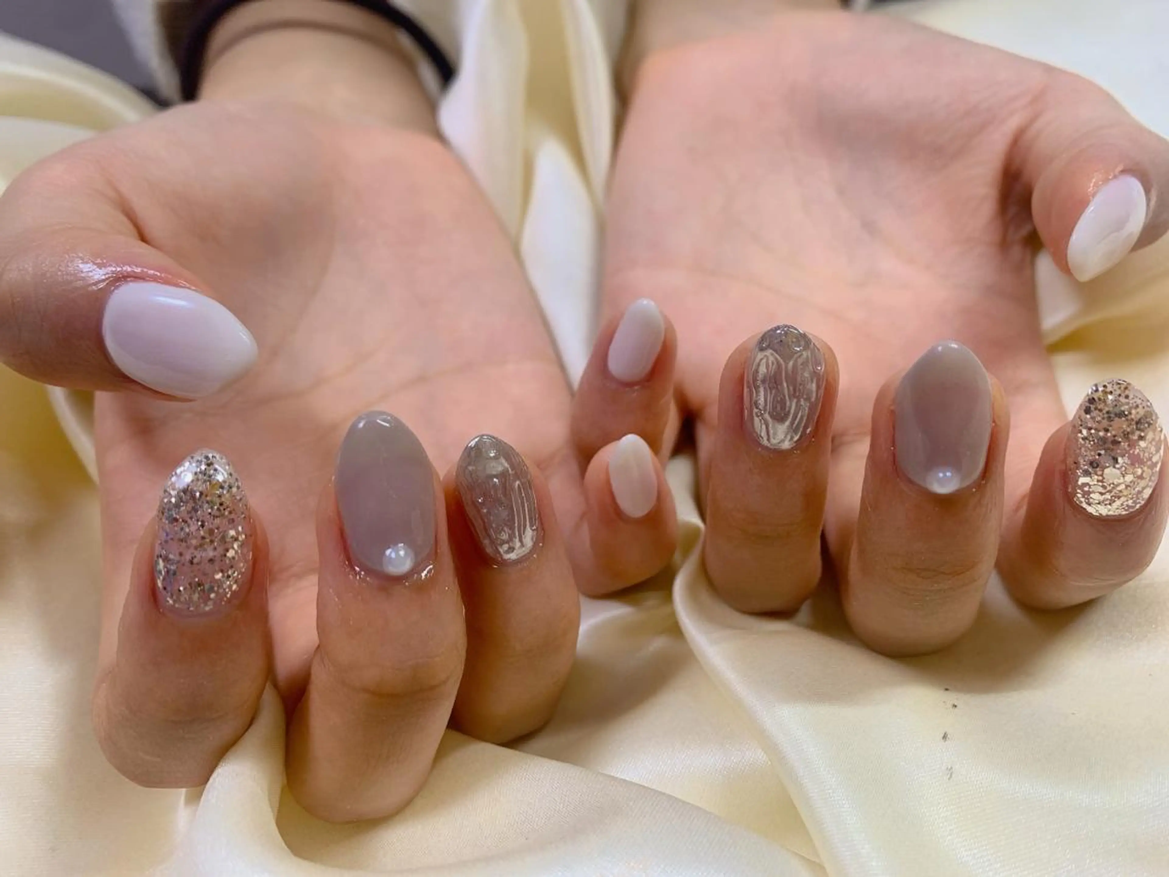 ネイル フットネイル ジェルネイル 韓国ネイル マグネットネイル ミラーネイル ハンドネイル Mogu nail 二子玉川のネイルデザイン