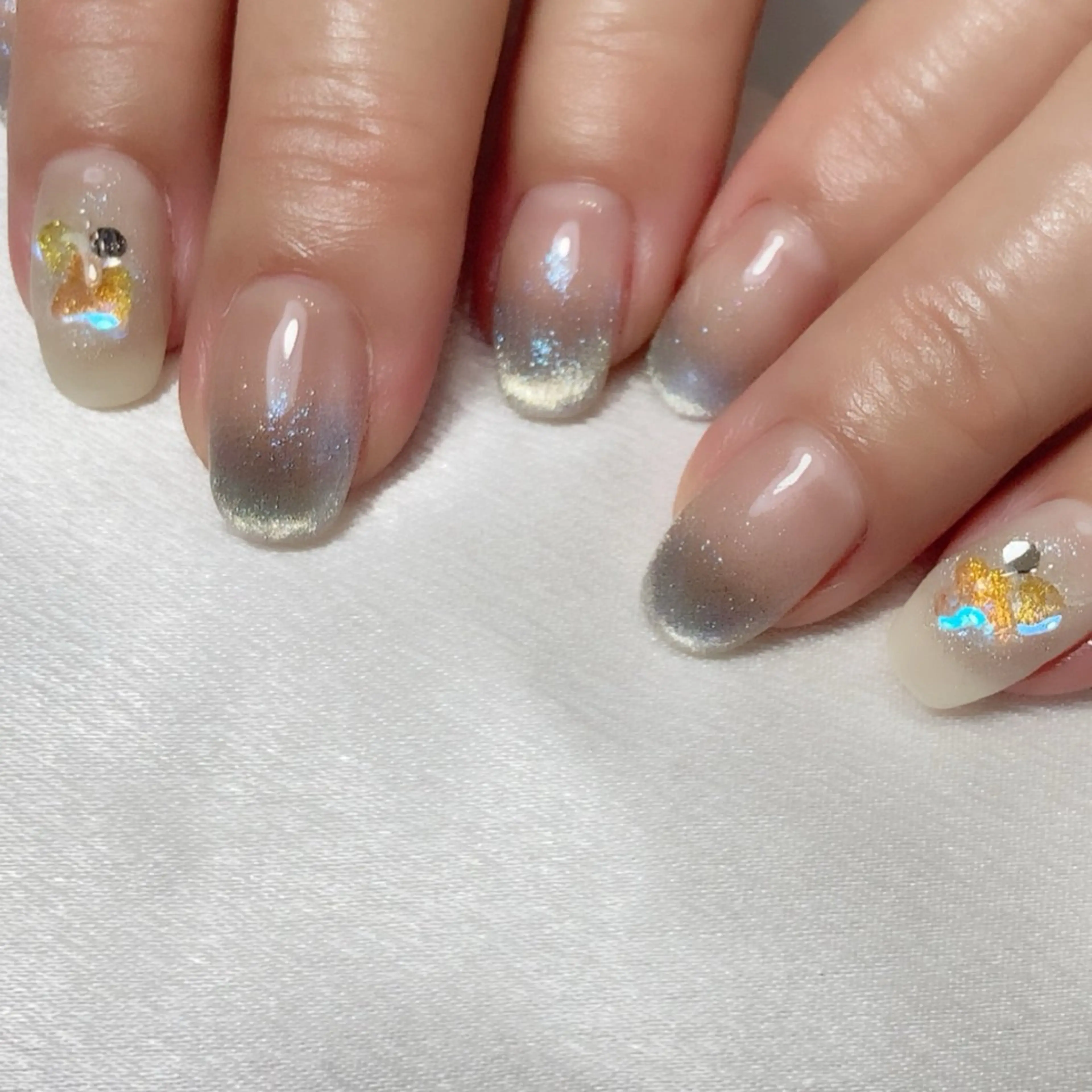 ネイル ハンドネイル Legit nail salonのネイルデザイン