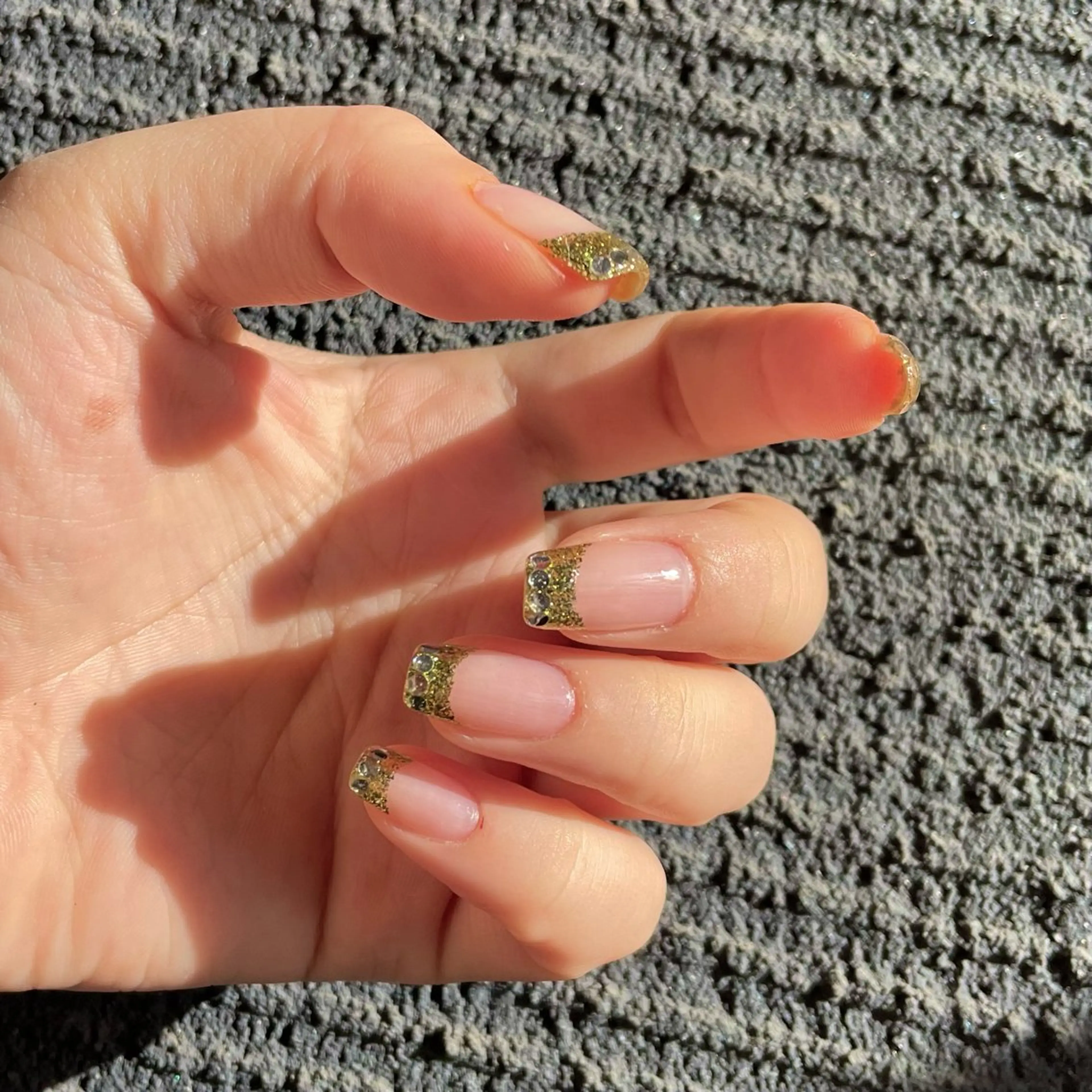 【ハンド💅✨ラメフレンチ💎】(オフあり)の写真