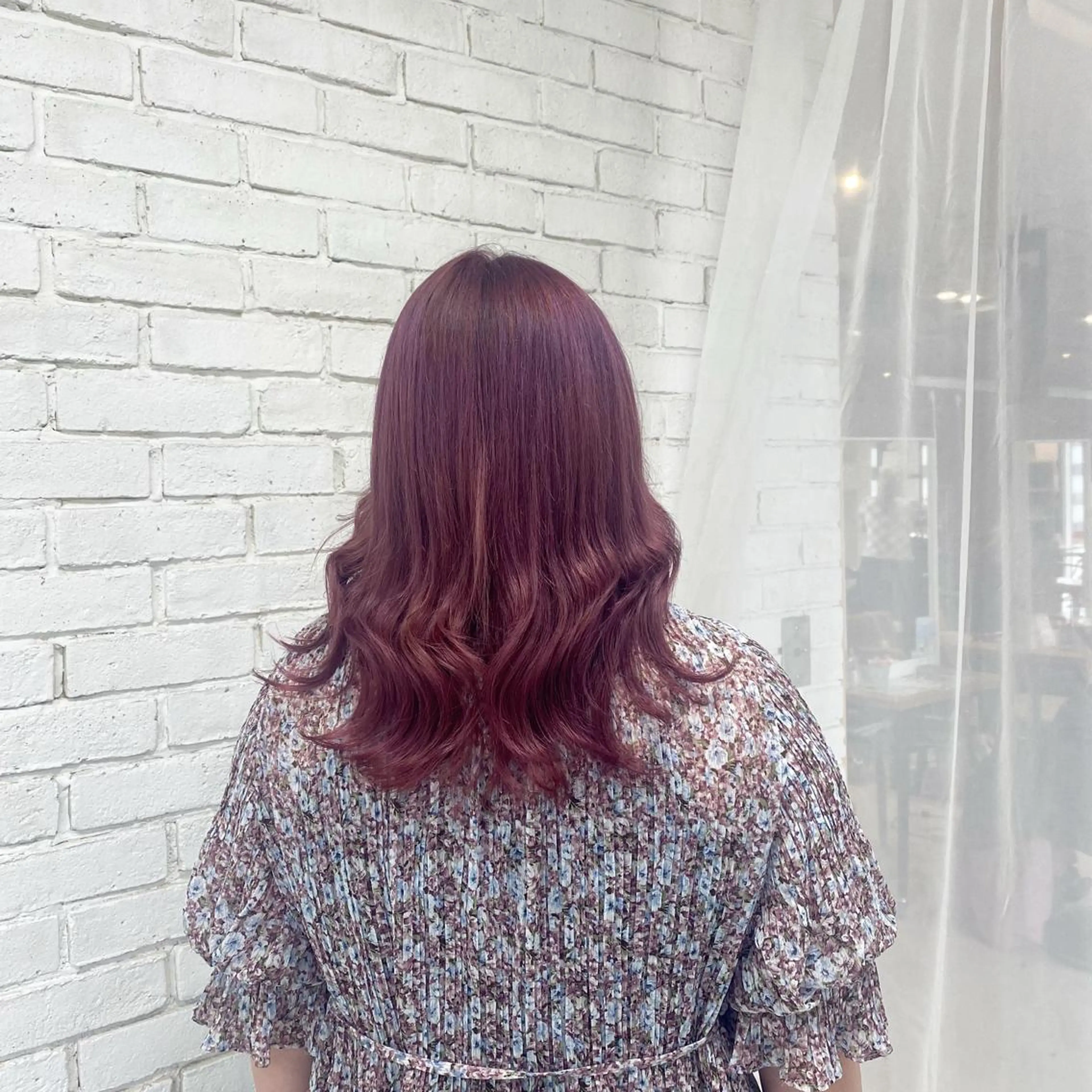 カラー nameless所属・韓国・網紅 🦋HONOKA🦋のヘアスタイル