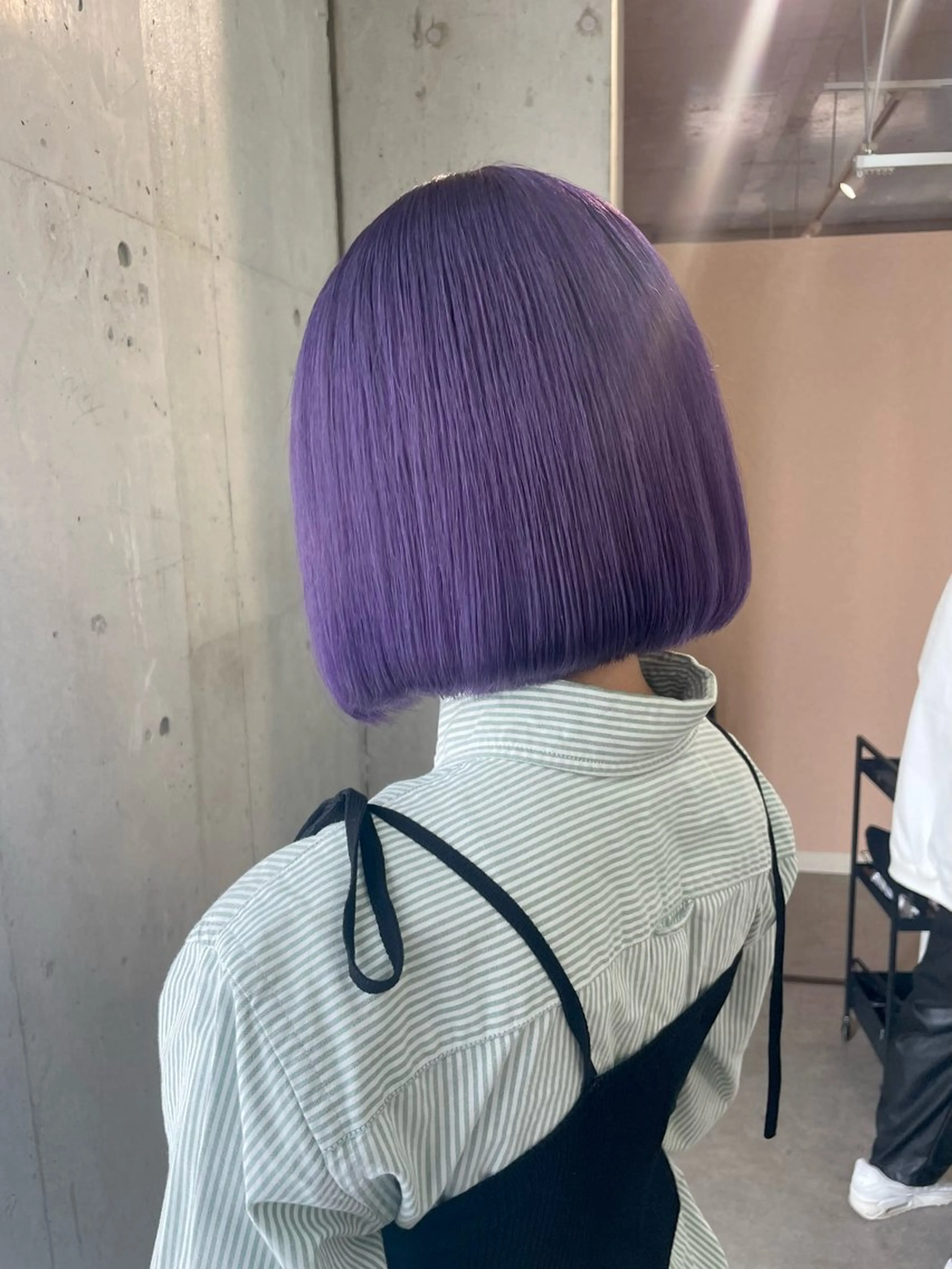 ショート カラー パープルカラー lani hair salon所属・SHOTO ハイトー ン/デザインカラーのヘアスタイル