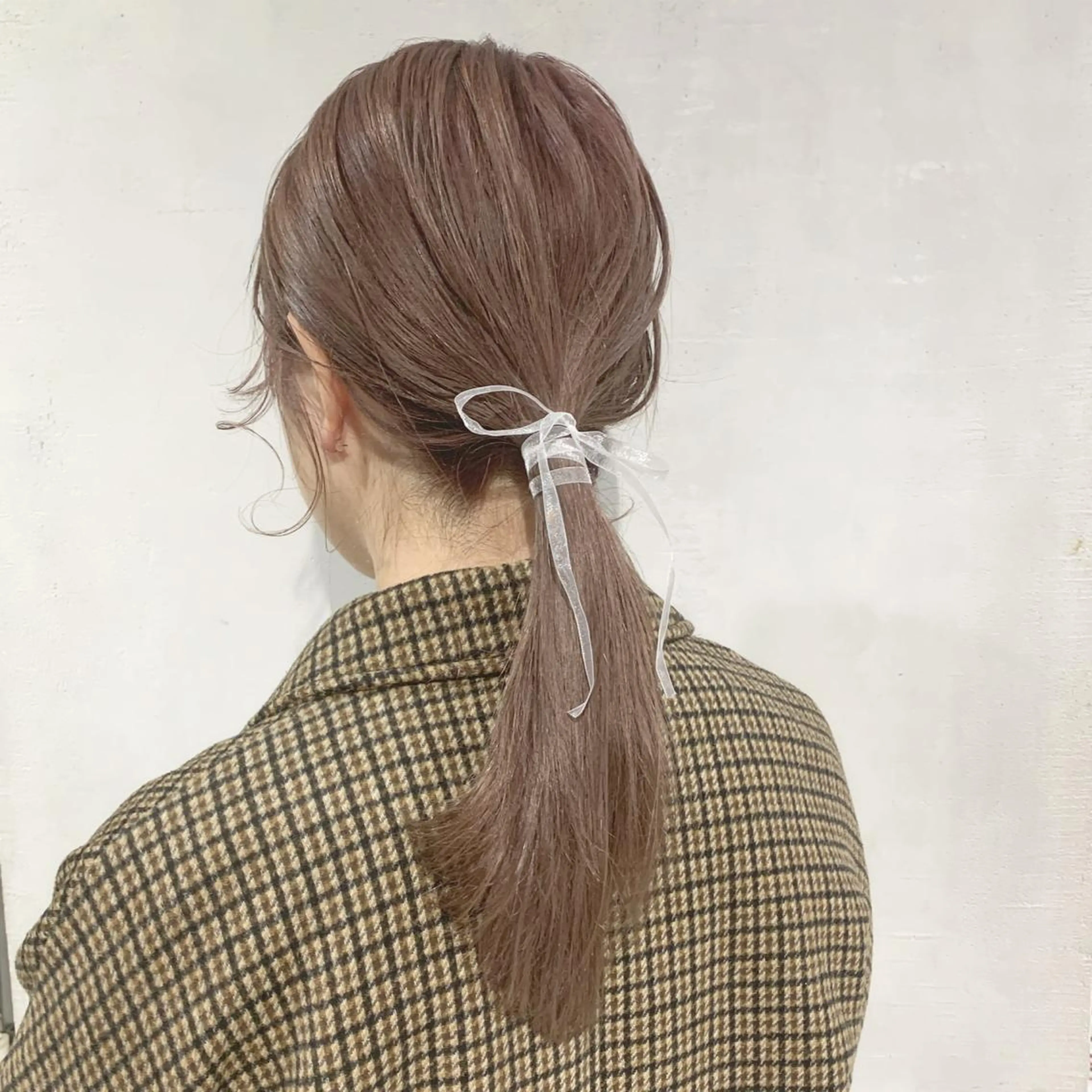 ミディアム カラー ハイトーンカラー 佐原 里奈のヘアスタイル